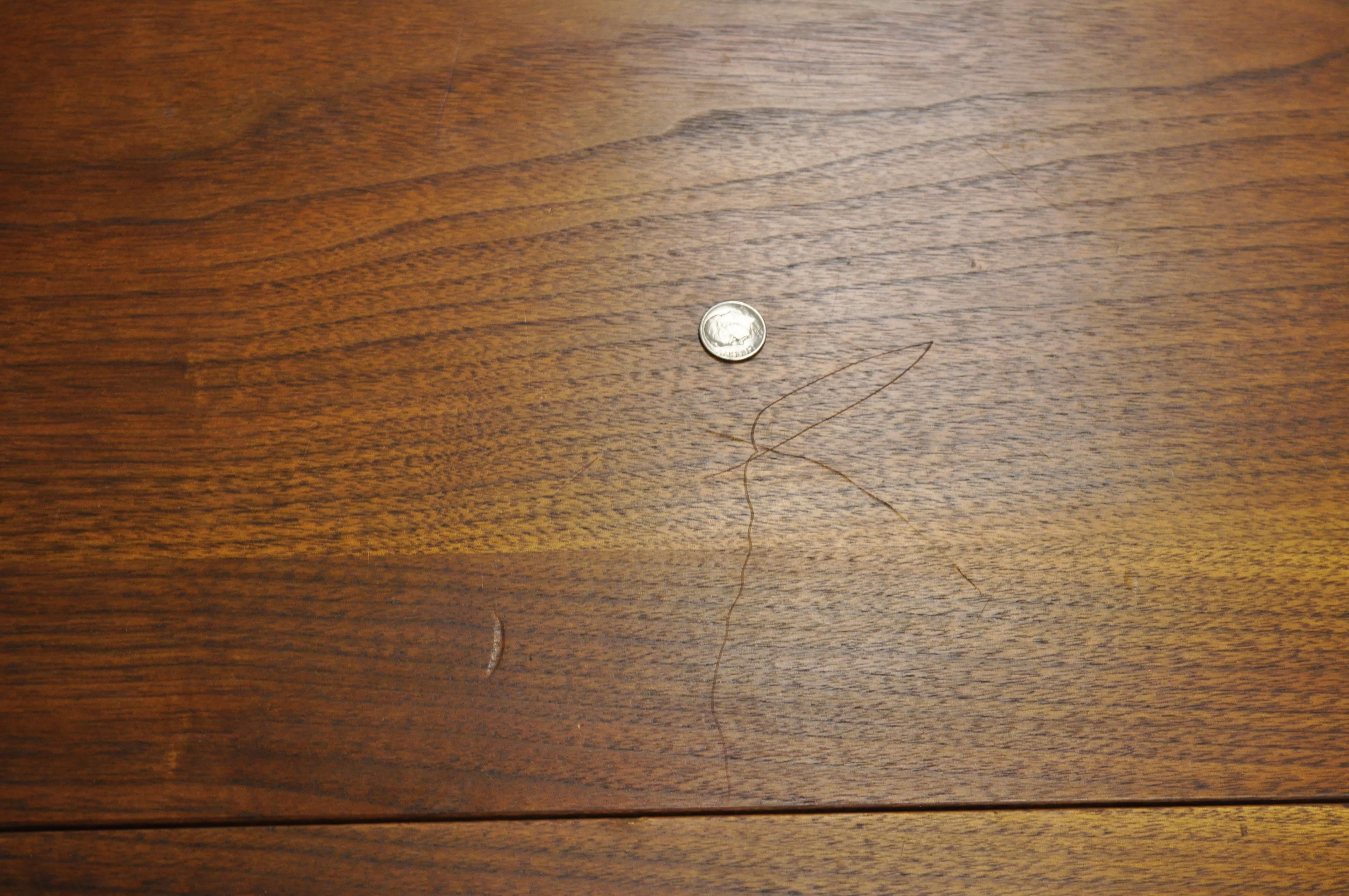 Mid-Century Danish Modern Round Teak Wood Dining Room Table with Two Leaves 1