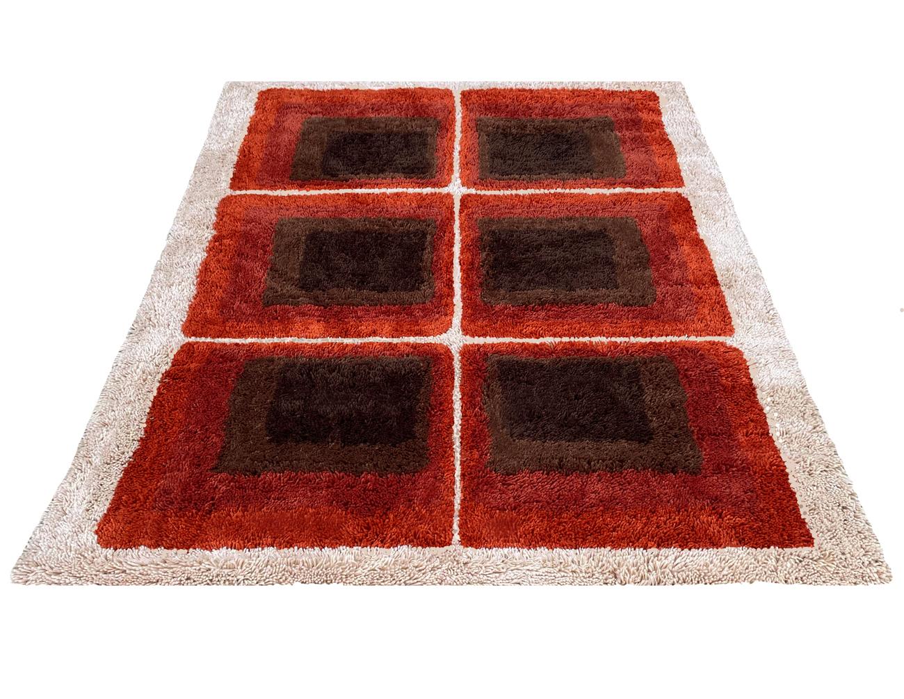 Dänischer moderner Rya-Teppich im Rya-Stil aus der Mitte des Jahrhunderts nach Verner Panton (Indisch) im Angebot