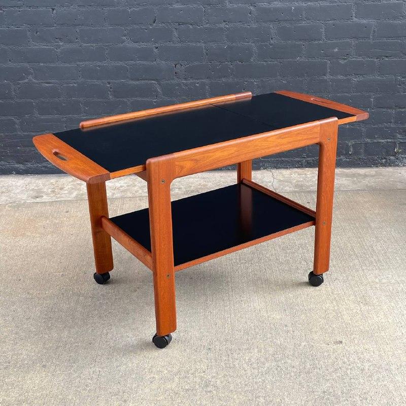Original Vintage Condition

Dimensions : 28 