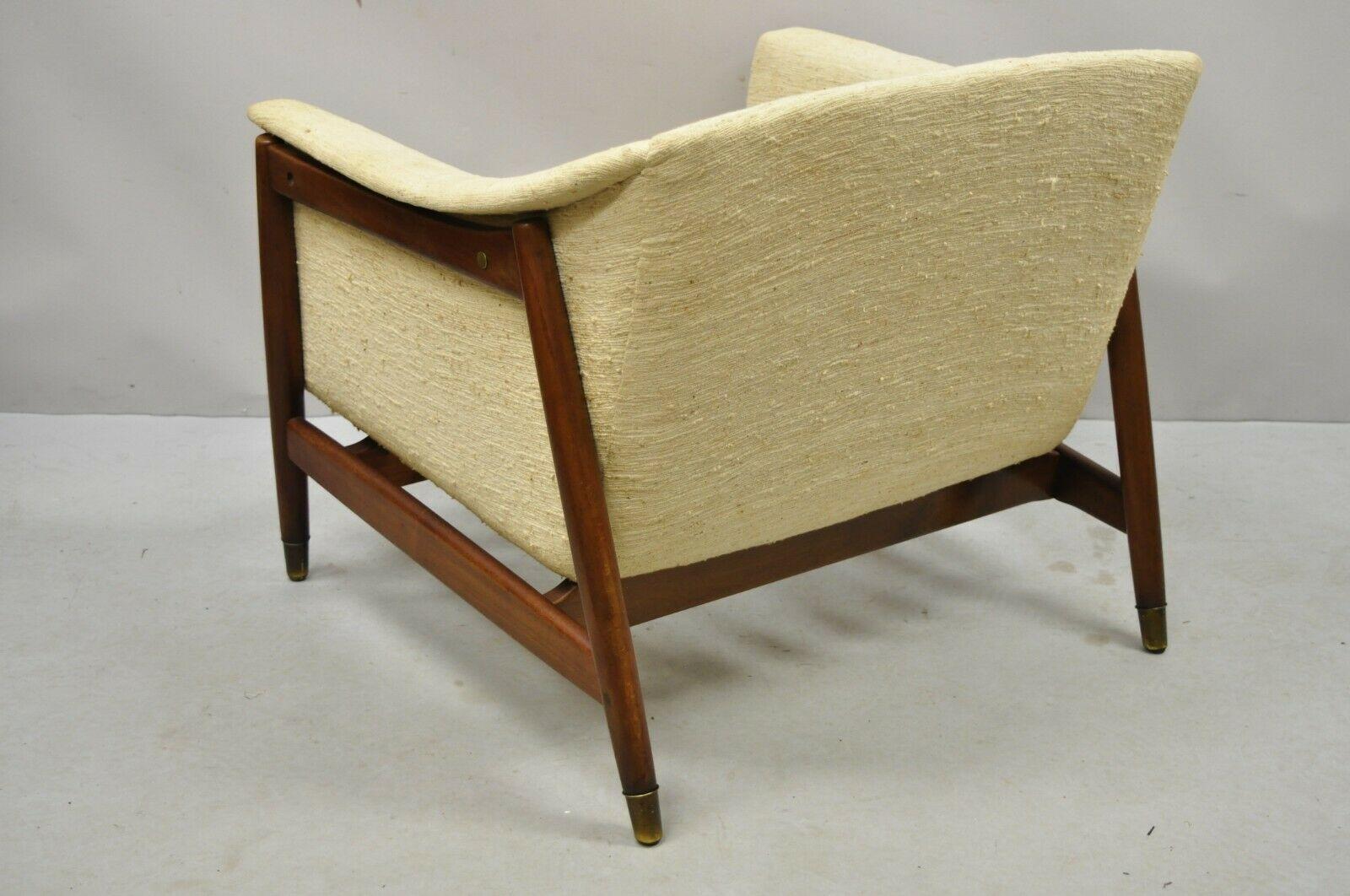Mid-Century Danish Modern Sculpted Walnut Barrel Back Club Lounge Chair 4