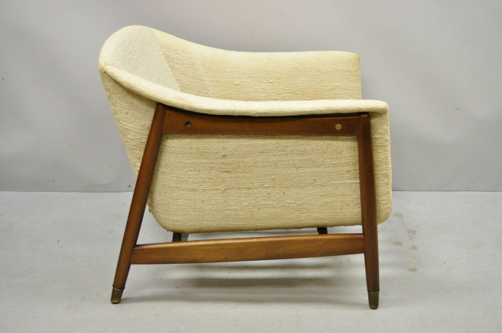 American Mid-Century Danish Modern Sculpted Walnut Barrel Back Club Lounge Chair