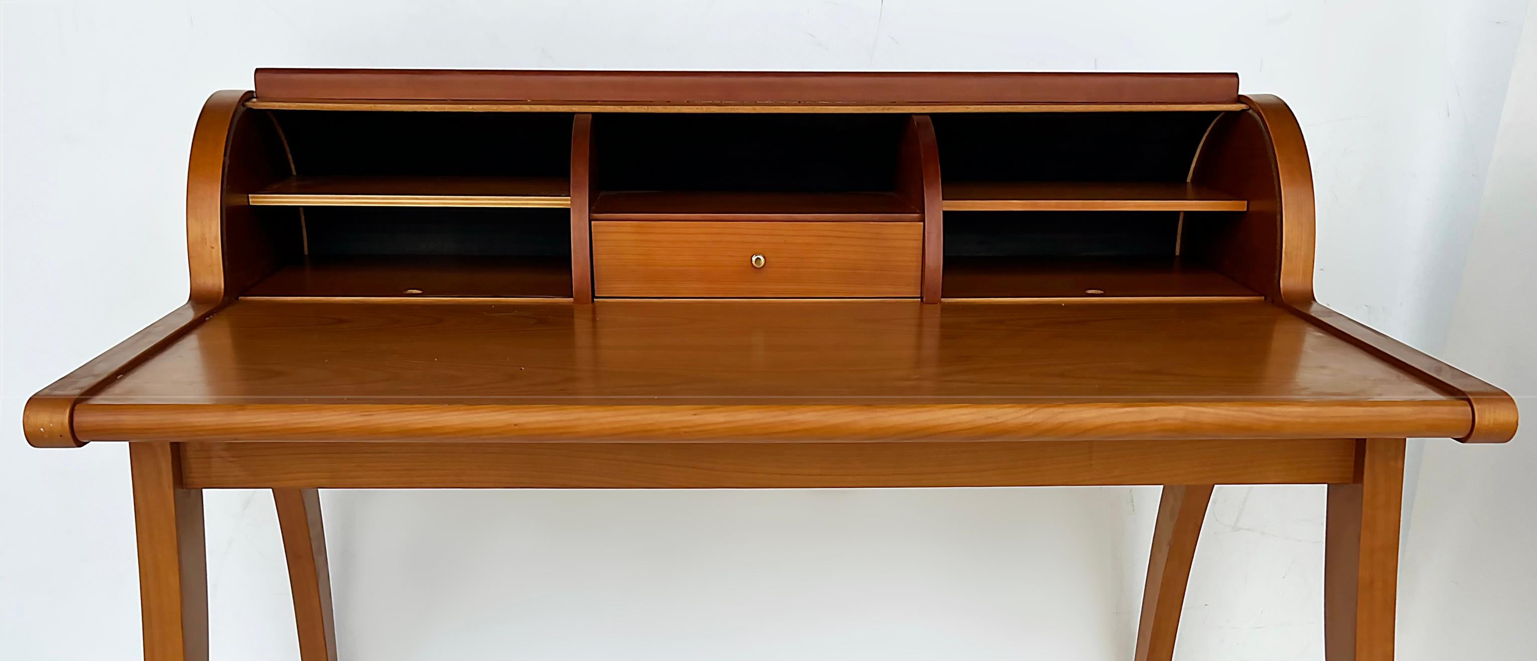 Mid-Century Danish Modern Sculptural Teak Roll-Top Desk In Good Condition In Miami, FL