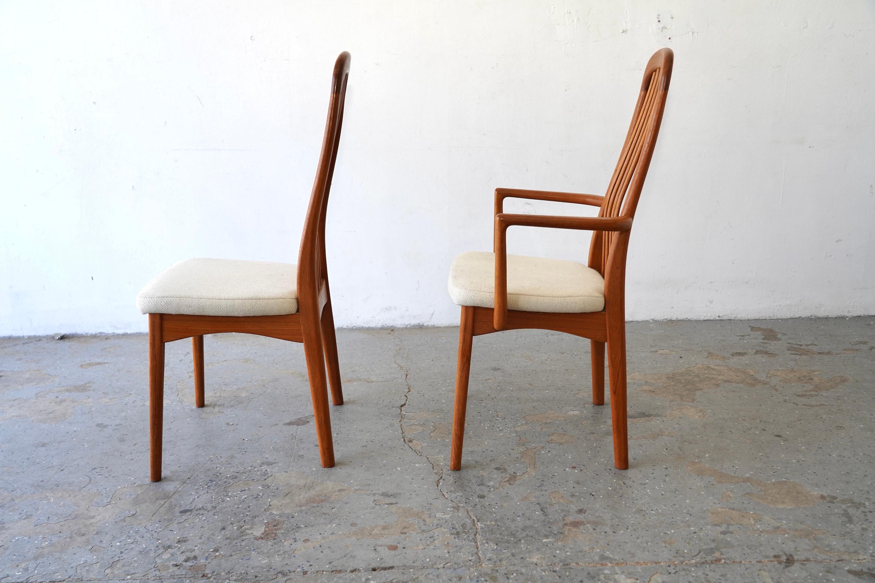 Mid Century Danish Modern Set of 6 Solid Teak Dining Chairs For Sale 1