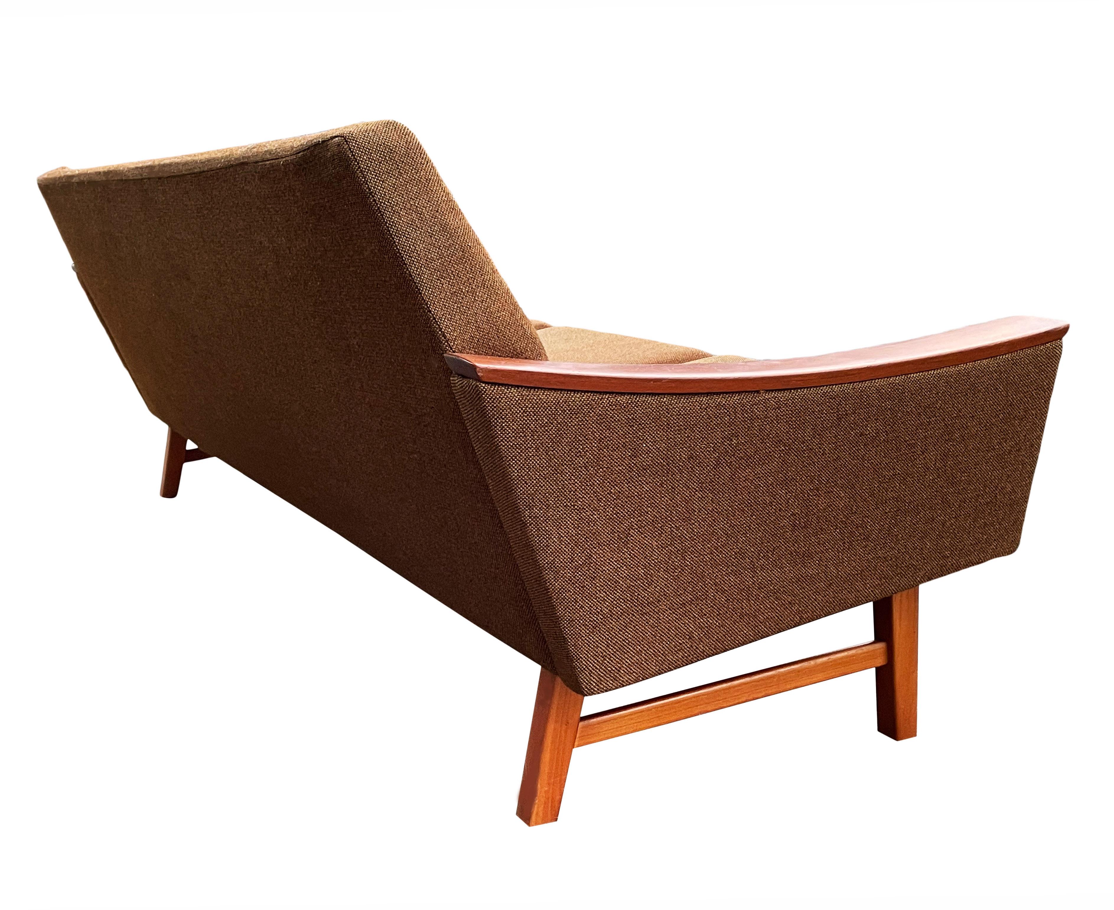 Midcentury Danish Modern Sofa in Teak by Oscar Langlo for Pi Langlos Fabrikker In Good Condition In Philadelphia, PA