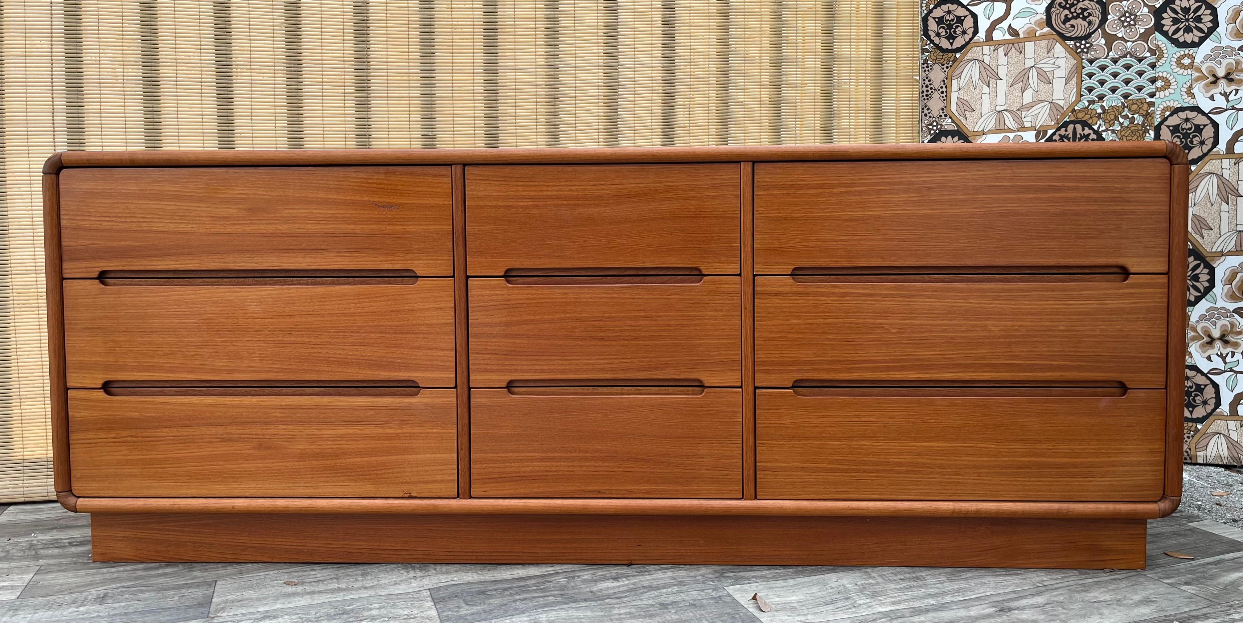 1980s chest of drawers