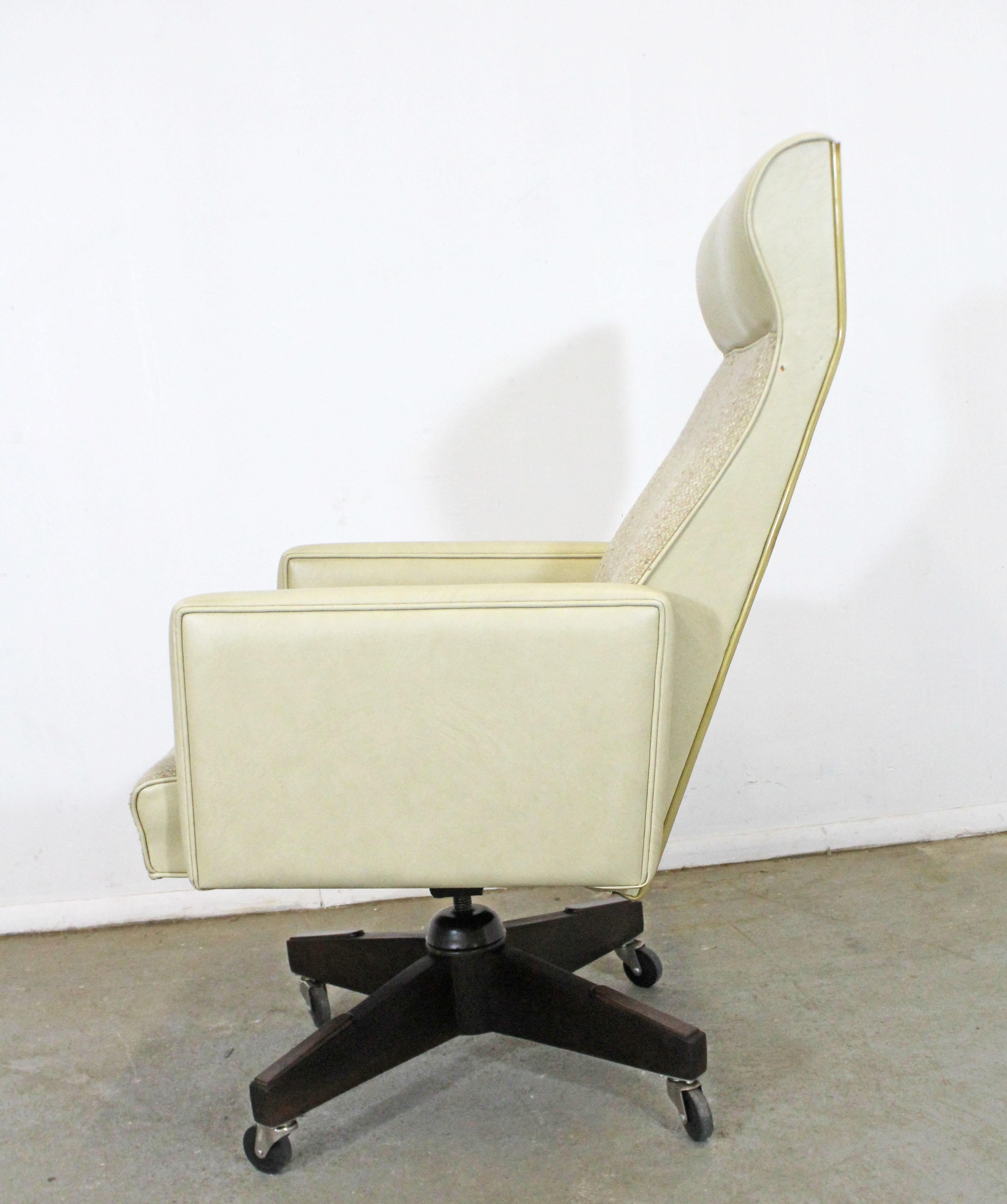 arm chair