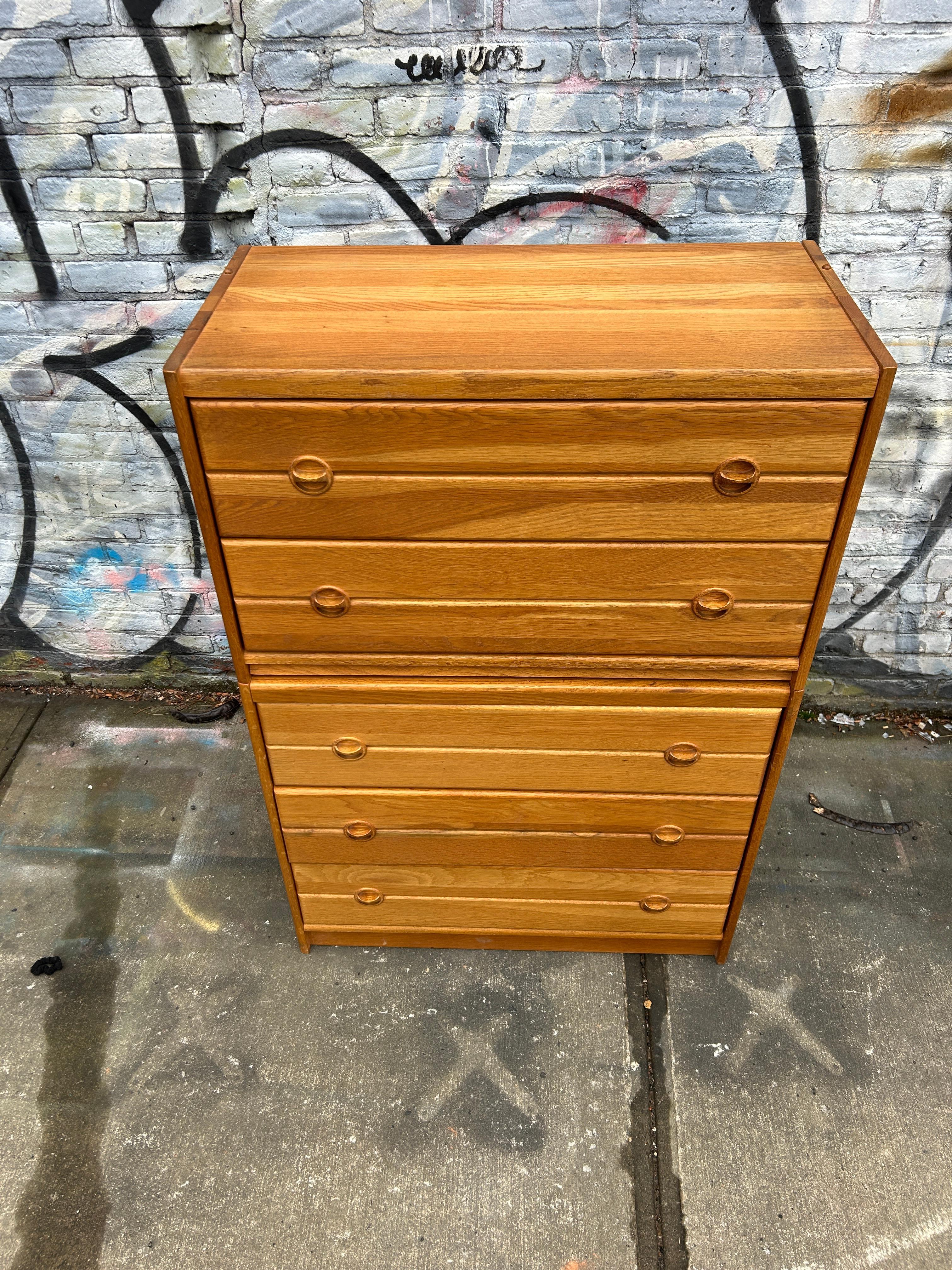 Mid-Century Danish Modern tall solid Oak 5 Drawer dresser Denmark In Good Condition For Sale In BROOKLYN, NY