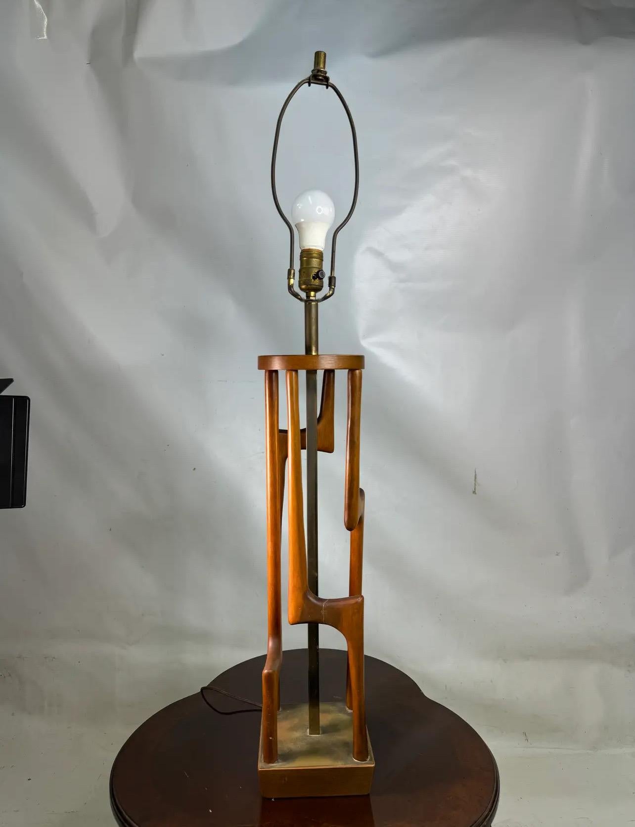 Mid Century Danish Modern Tall Teak and Brass Sculptural Table Lamp For Sale 2