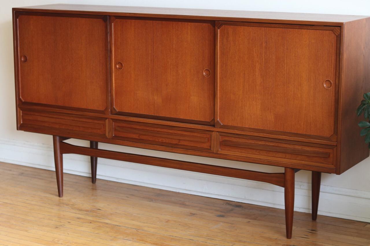 Midcentury Danish Modern Tall Teakwood Sideboard 9