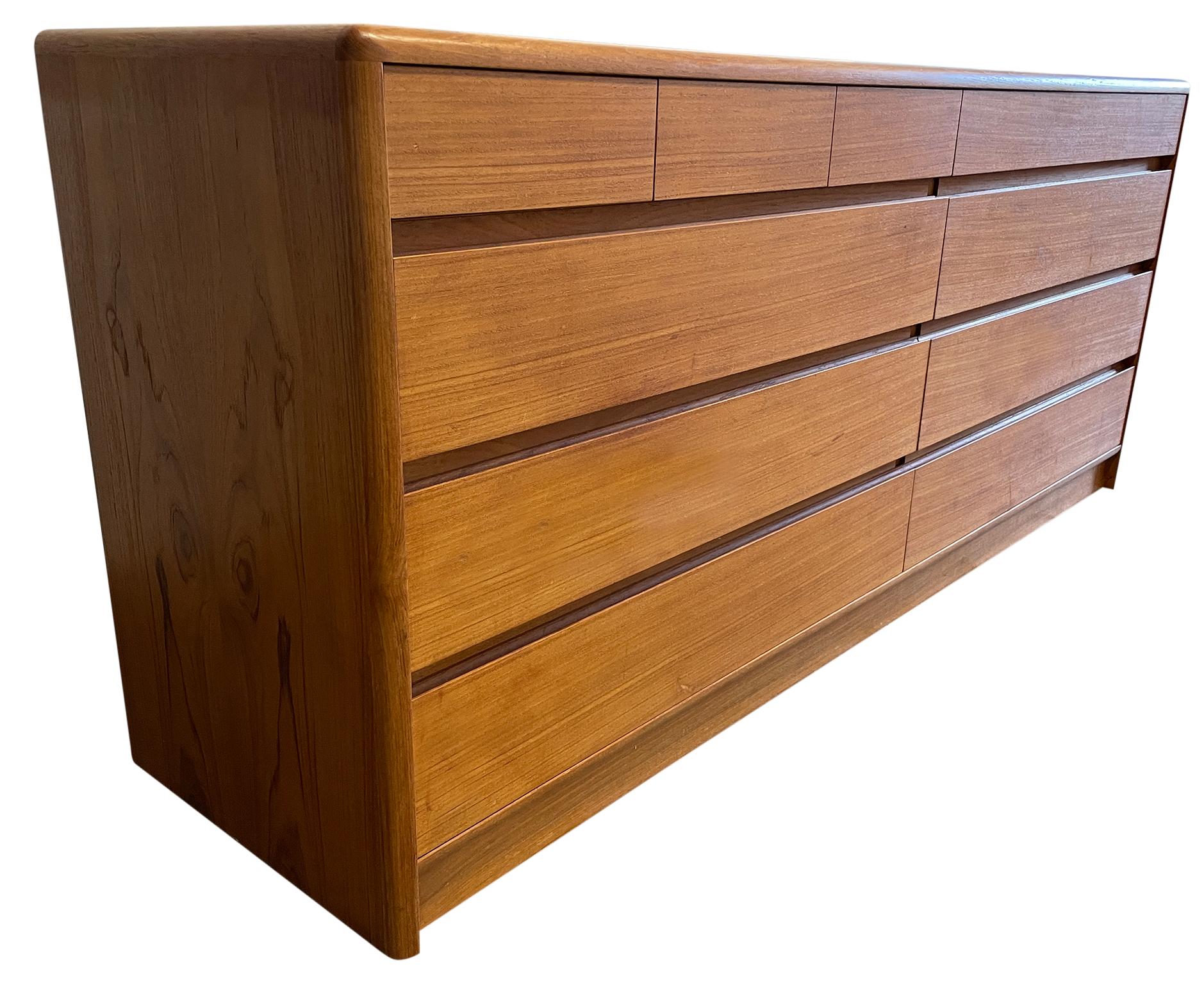 Mid-Century Modern Mid-Century Danish Modern Teak 10 Drawer Credenza Dresser Denmark