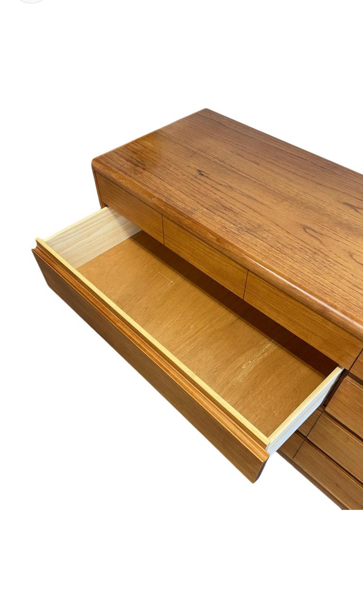 Woodwork Mid-Century Danish Modern Teak 10 Drawer Credenza Dresser Denmark