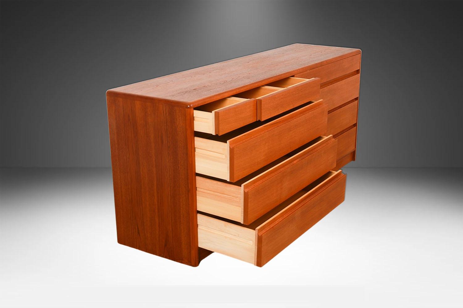 Mid-Century Modern Mid Century Danish Modern Teak 10 Drawer Dresser Denmark For Sale
