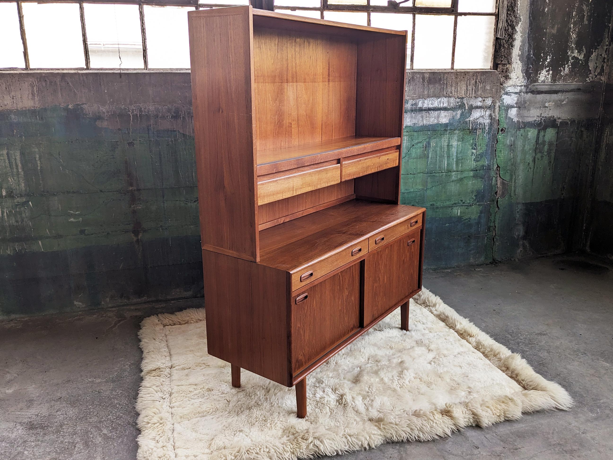 Wood Mid Century Danish Modern Teak Bookcase Shelf Wall Unit Credenza Cabinet- 2 pcs For Sale