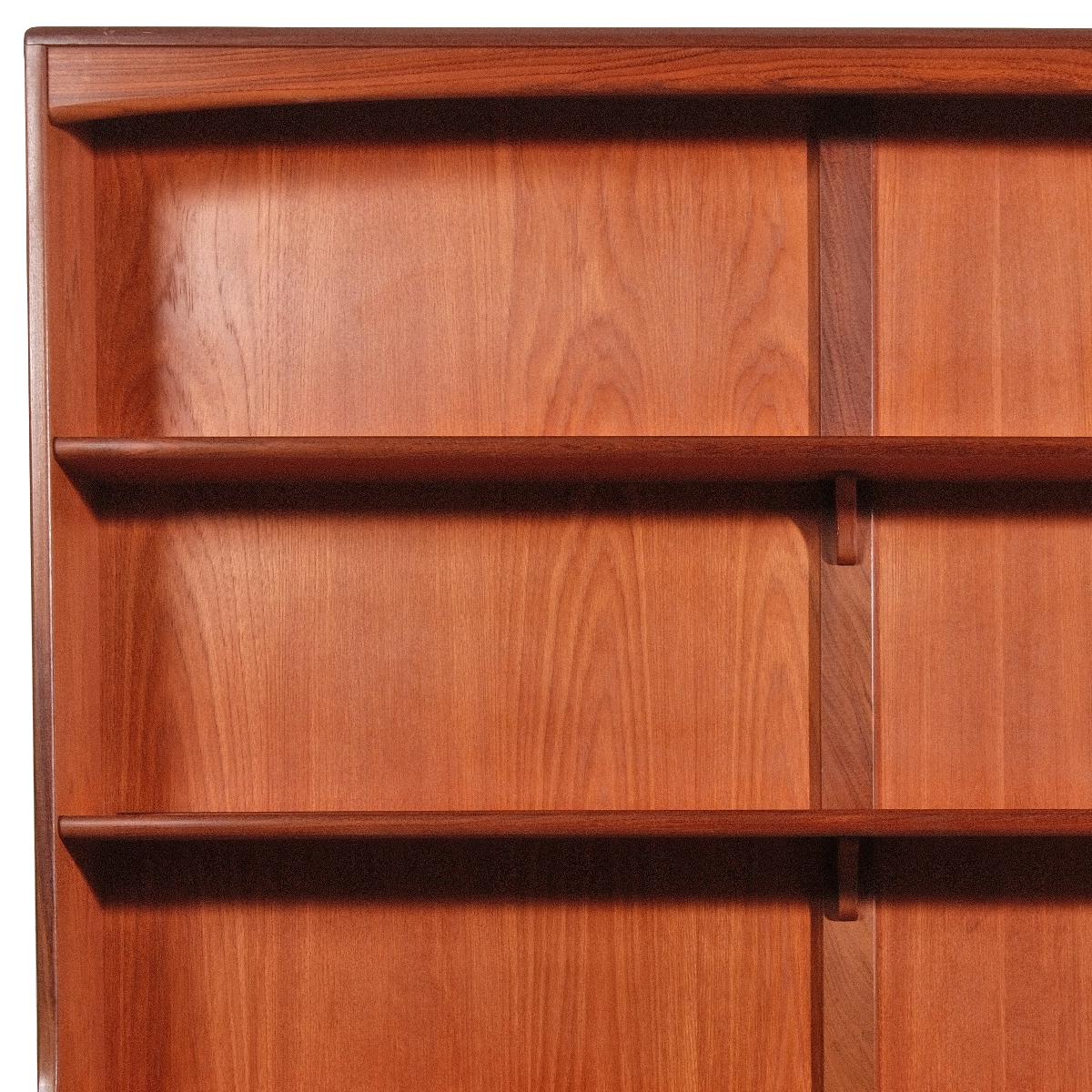 Mid-Century Danish Modern Teak Bookshelf Hutch 3