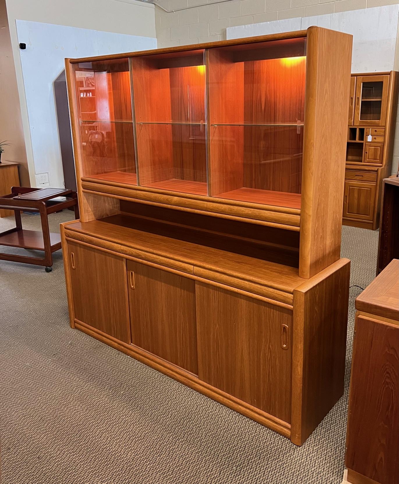 mid century hutch