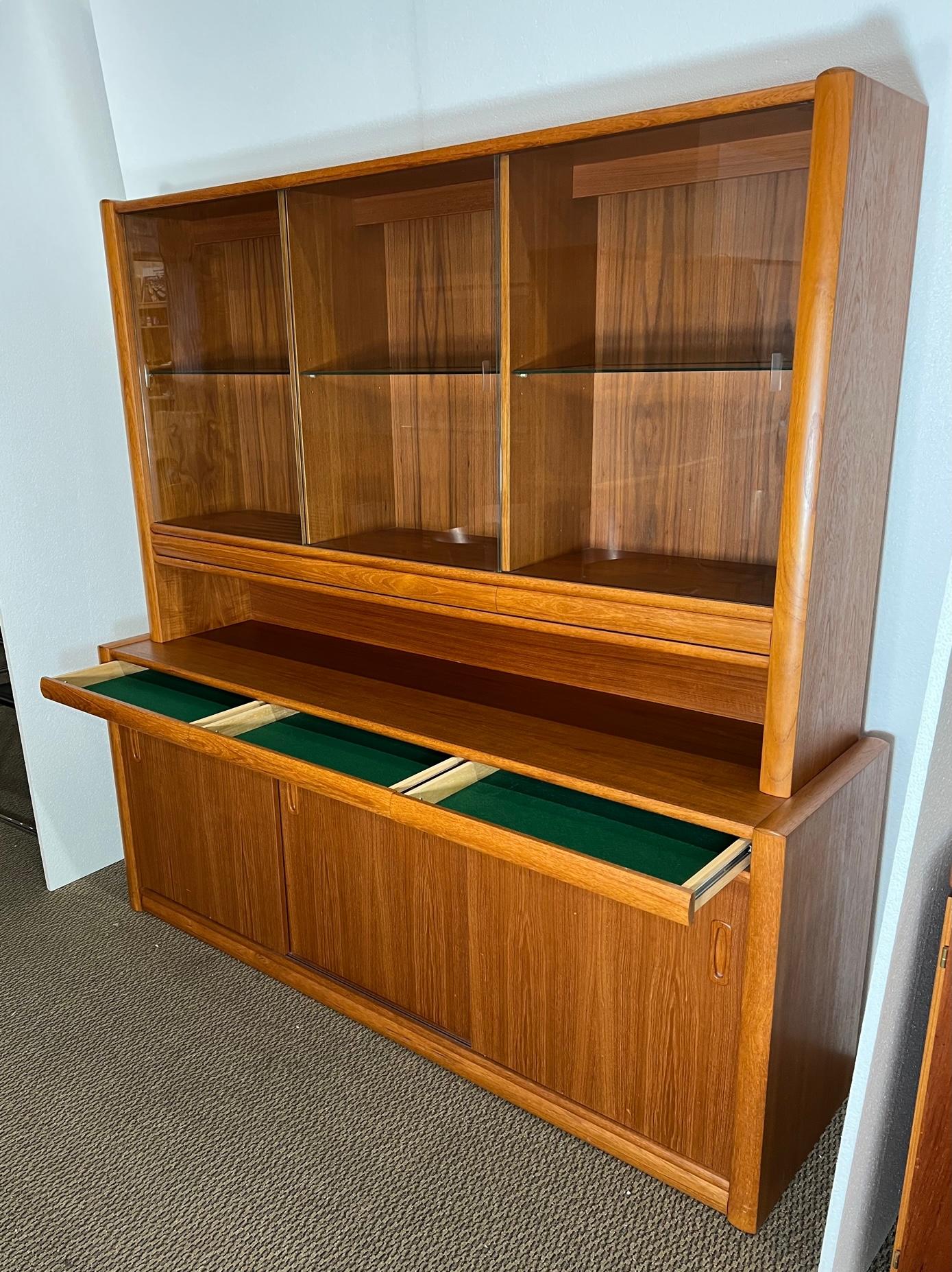 Mid-Century Modern Mid Century Danish Modern Teak Buffet Display China Cabinet With Hutch And Light