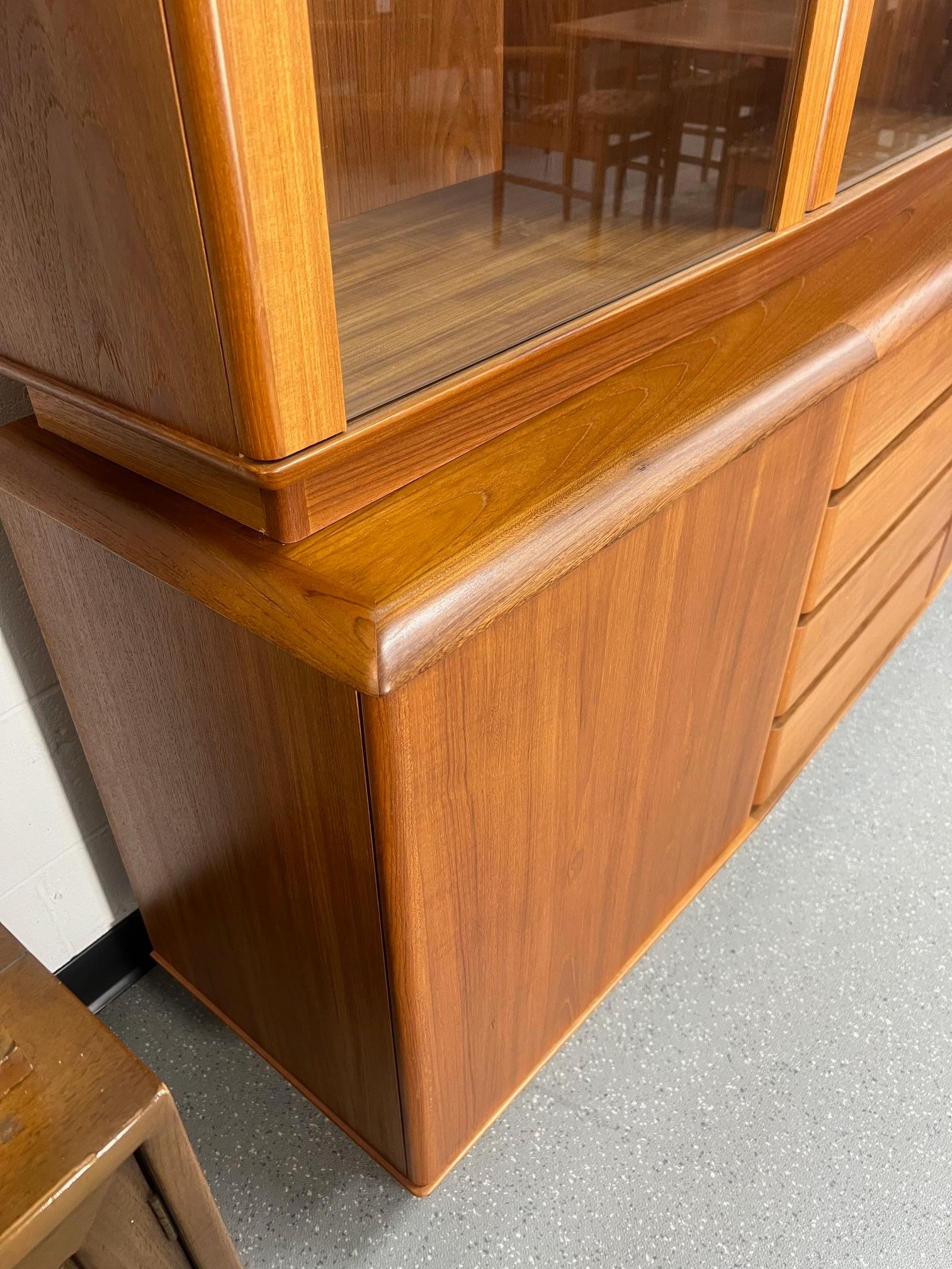 Mid Century Danish Modern Teak Buffet Hutch Display China Cabinet Bow Front For Sale 12