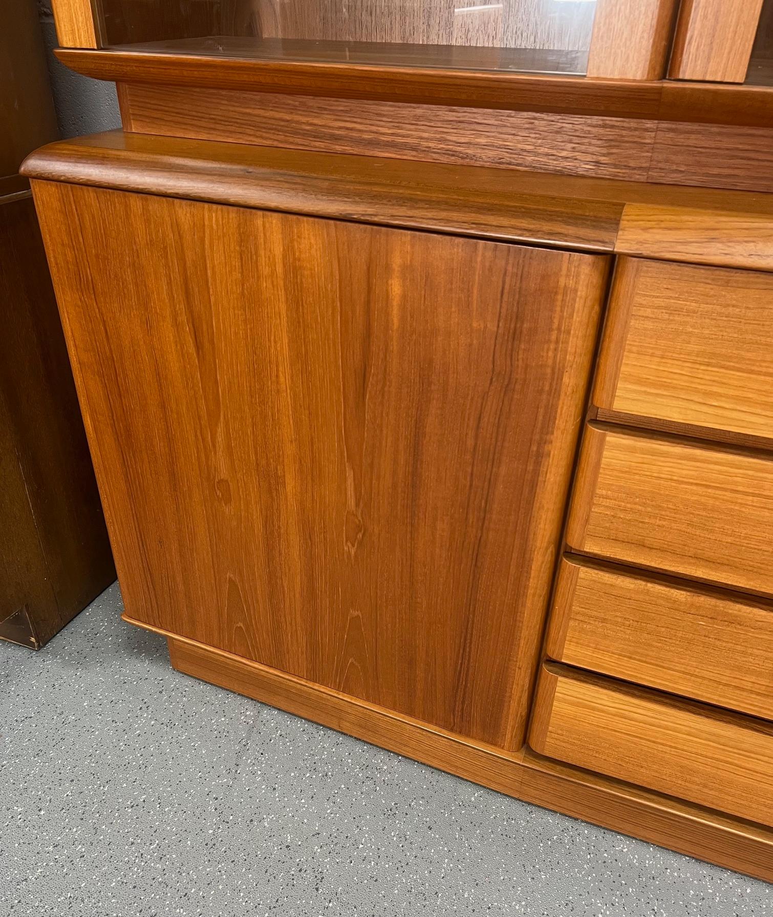 Mid Century Danish Modern Teak Buffet Hutch Display China Cabinet Bow Front For Sale 1