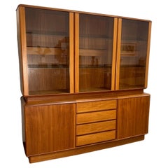 Mid Century Danish Modern Teak Buffet Hutch Display China Cabinet Bow Front