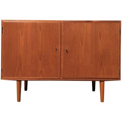 Armadio danese moderno in teak del metà secolo