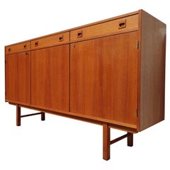 Armadio danese moderno in teak del metà secolo