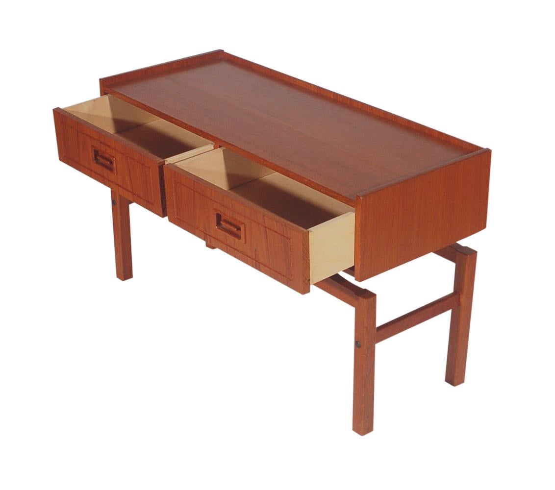 Midcentury Danish Modern Teak Cabinet or Petite Console Table In Good Condition In Philadelphia, PA