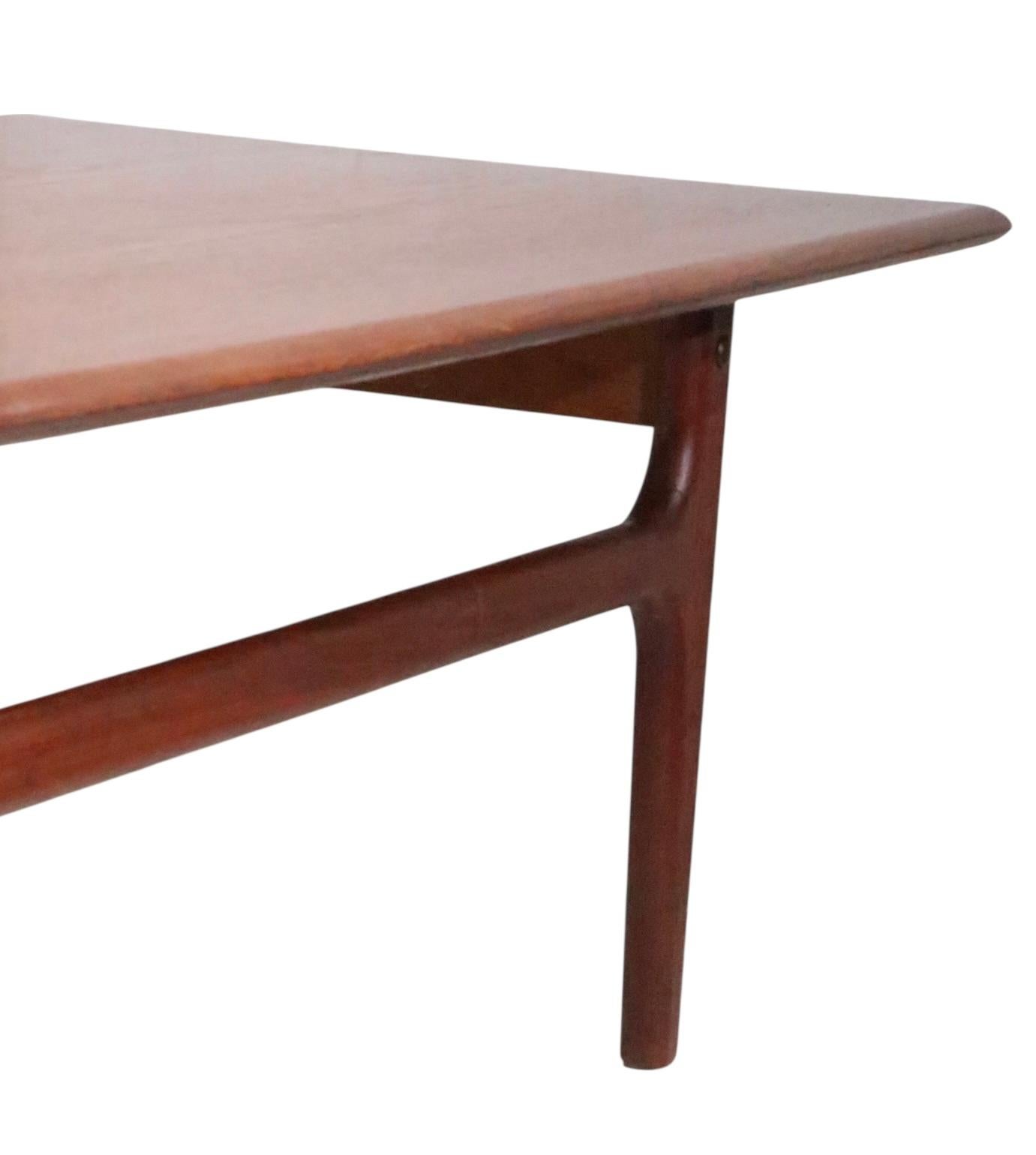 Scandinavian Modern Mid Century Danish Modern Teak Coffee Table by Trioh Mobler marked Trioh c. 1960 For Sale
