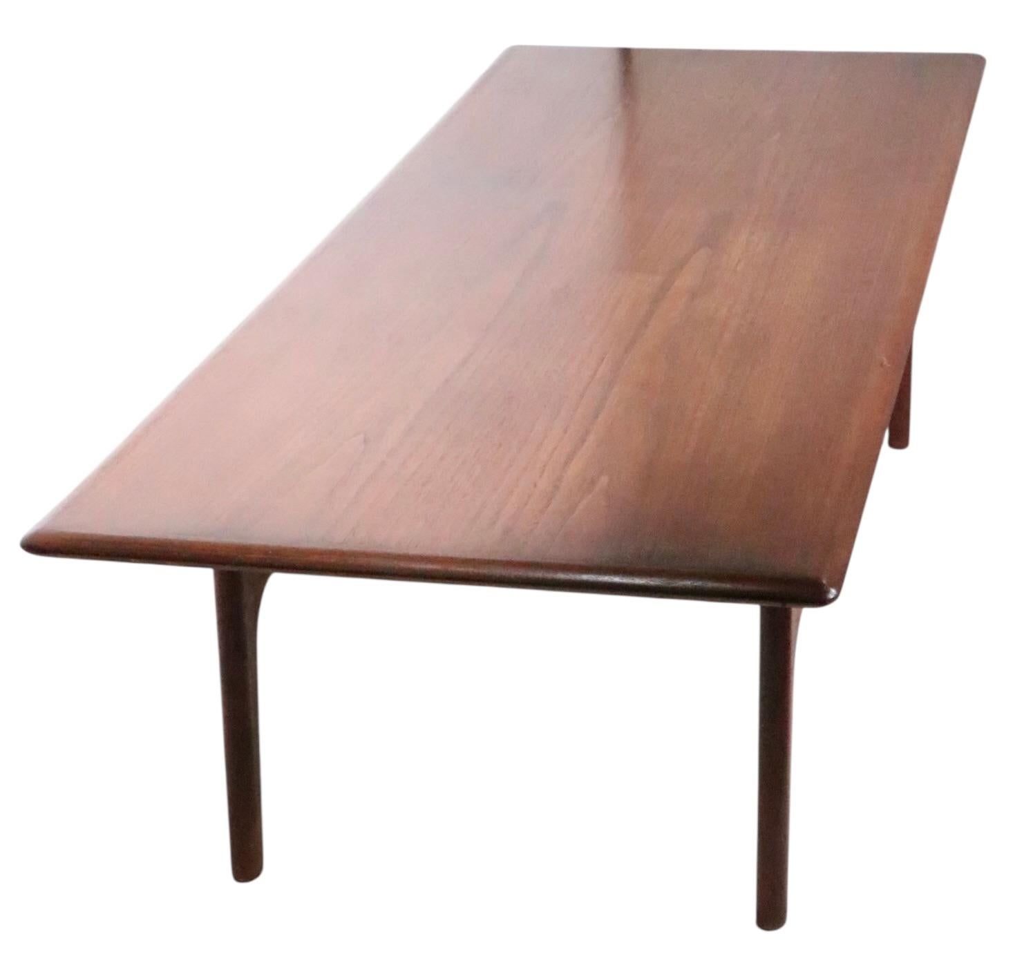 20th Century Mid Century Danish Modern Teak Coffee Table by Trioh Mobler marked Trioh c. 1960 For Sale
