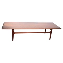 Couchtische und Cocktailtische aus Holz