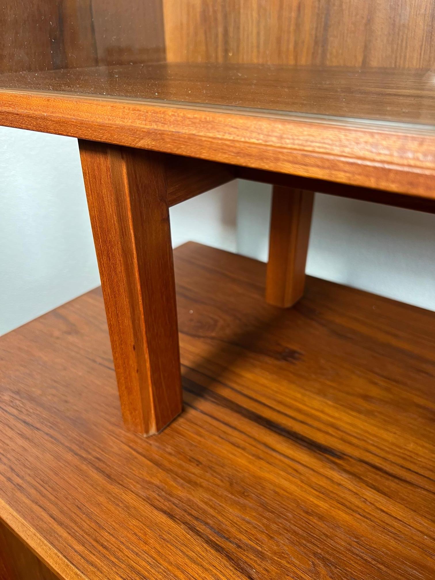 Midcentury Danish Modern Teak Credenza with Hutch Sliding Doors 8