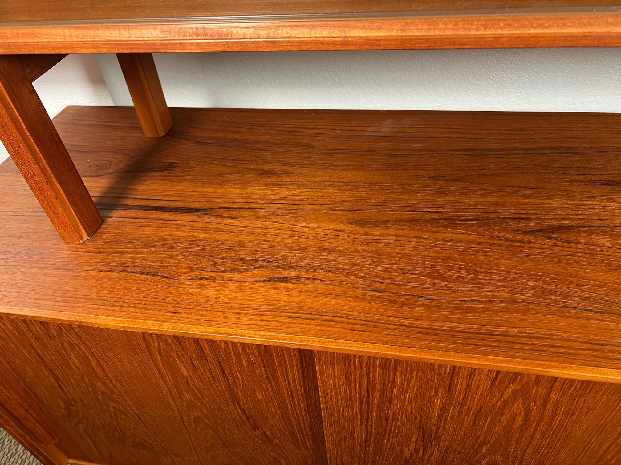 Midcentury Danish Modern Teak Credenza with Hutch Sliding Doors 9