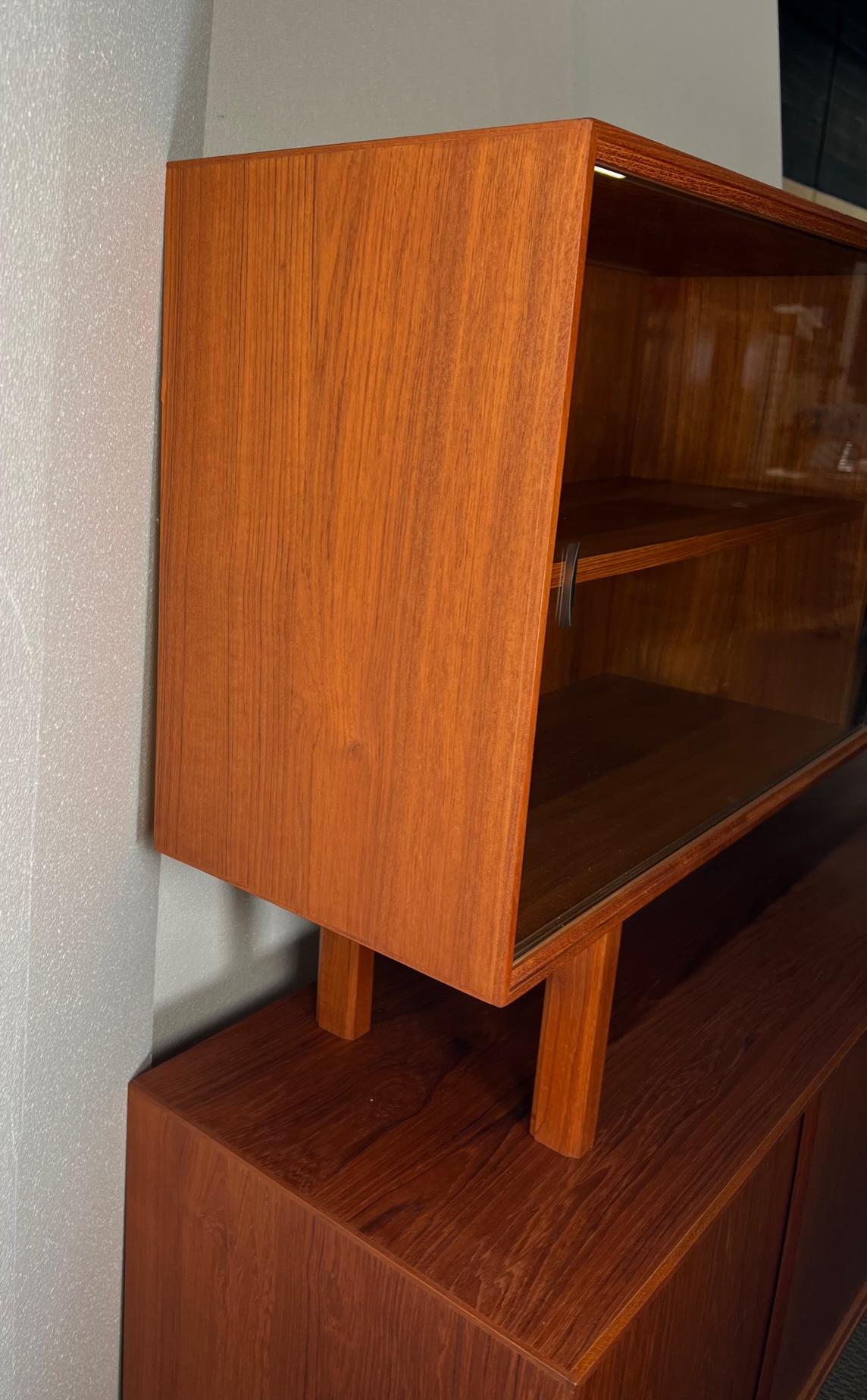 Midcentury Danish Modern Teak Credenza with Hutch Sliding Doors 12