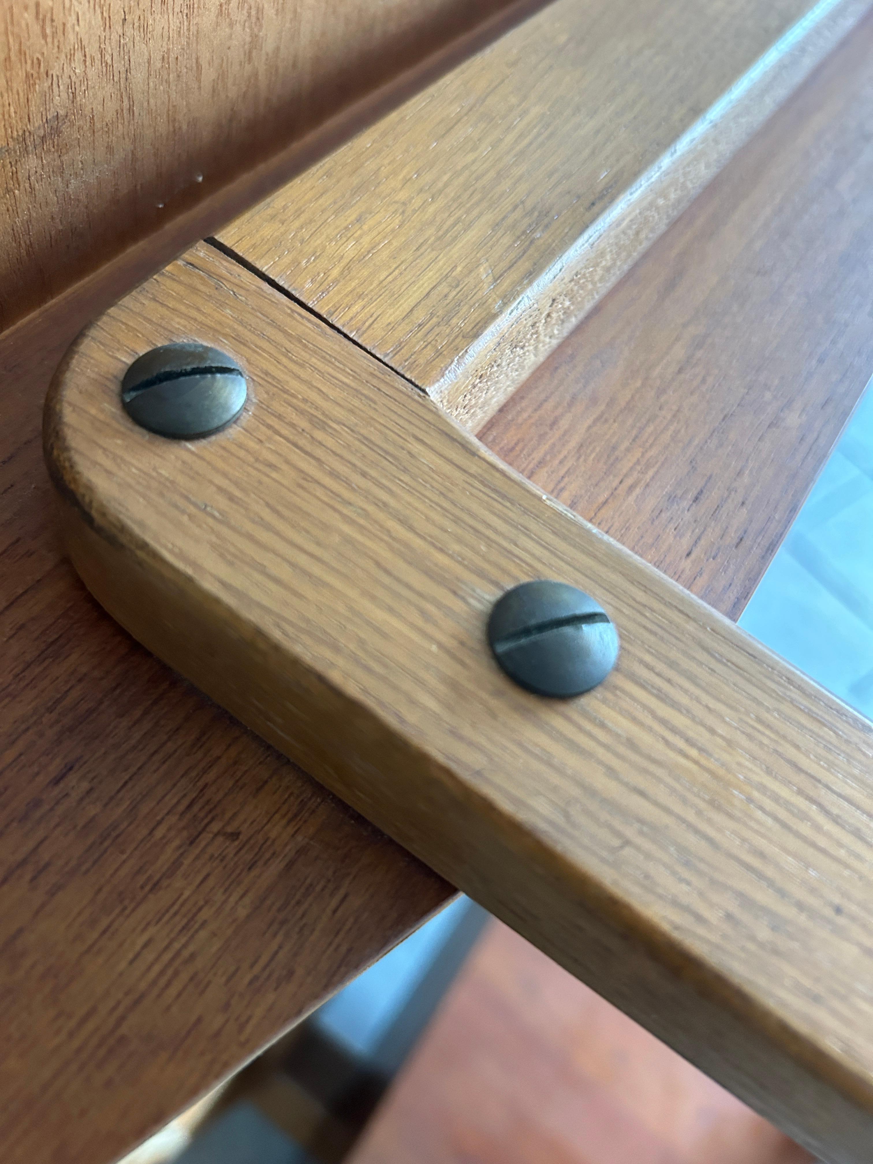 Mid century danish modern teak desk with 3 drawers  For Sale 5