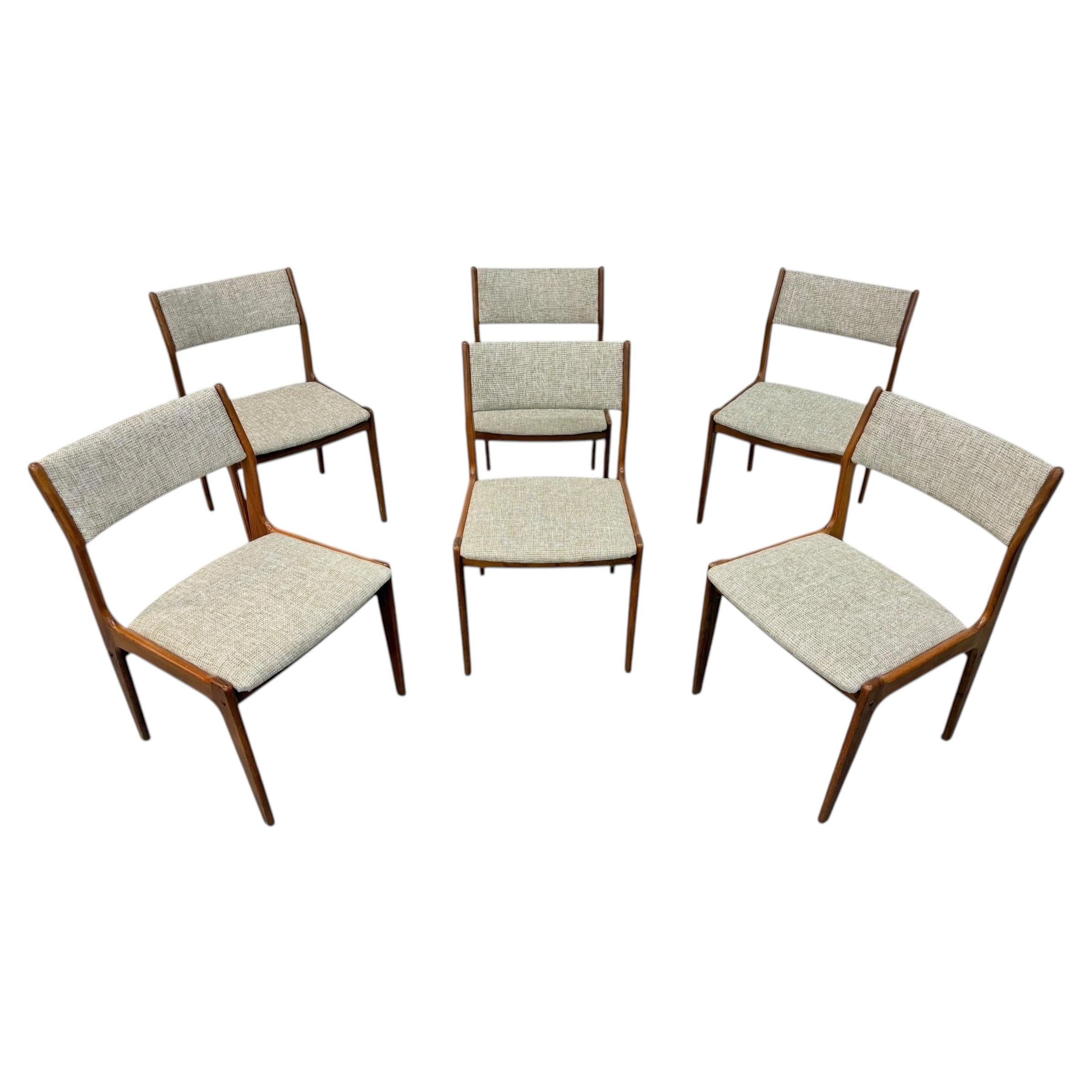 Mid-Century Danish Modern Teak Dining Chairs - Set of 6