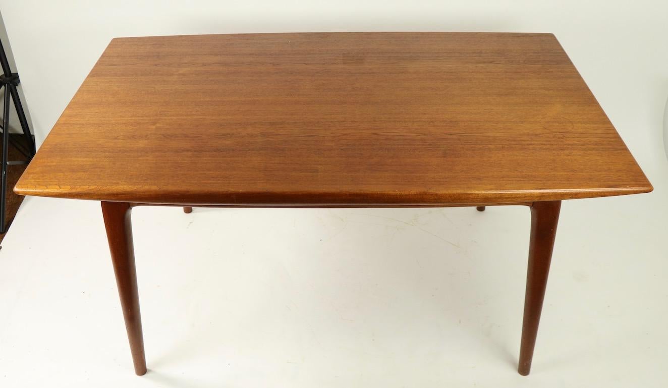 Mid-Century Danish Modern Teak Dining Table by Slagelse Mobelvaerk with 2 Leaves 4