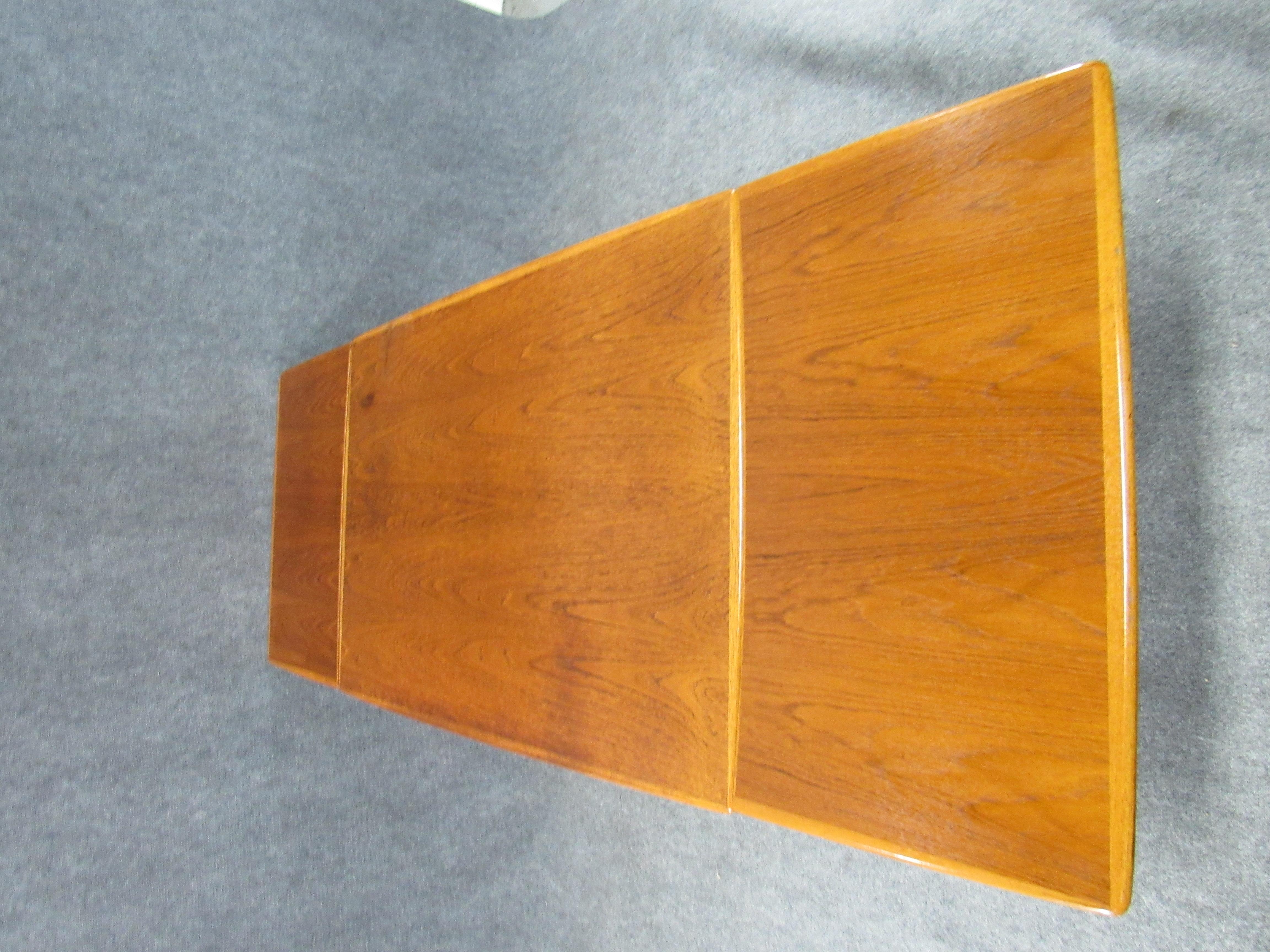 Midcentury Danish Modern Teak Dining Table with Two Pull-Out Leaves 8