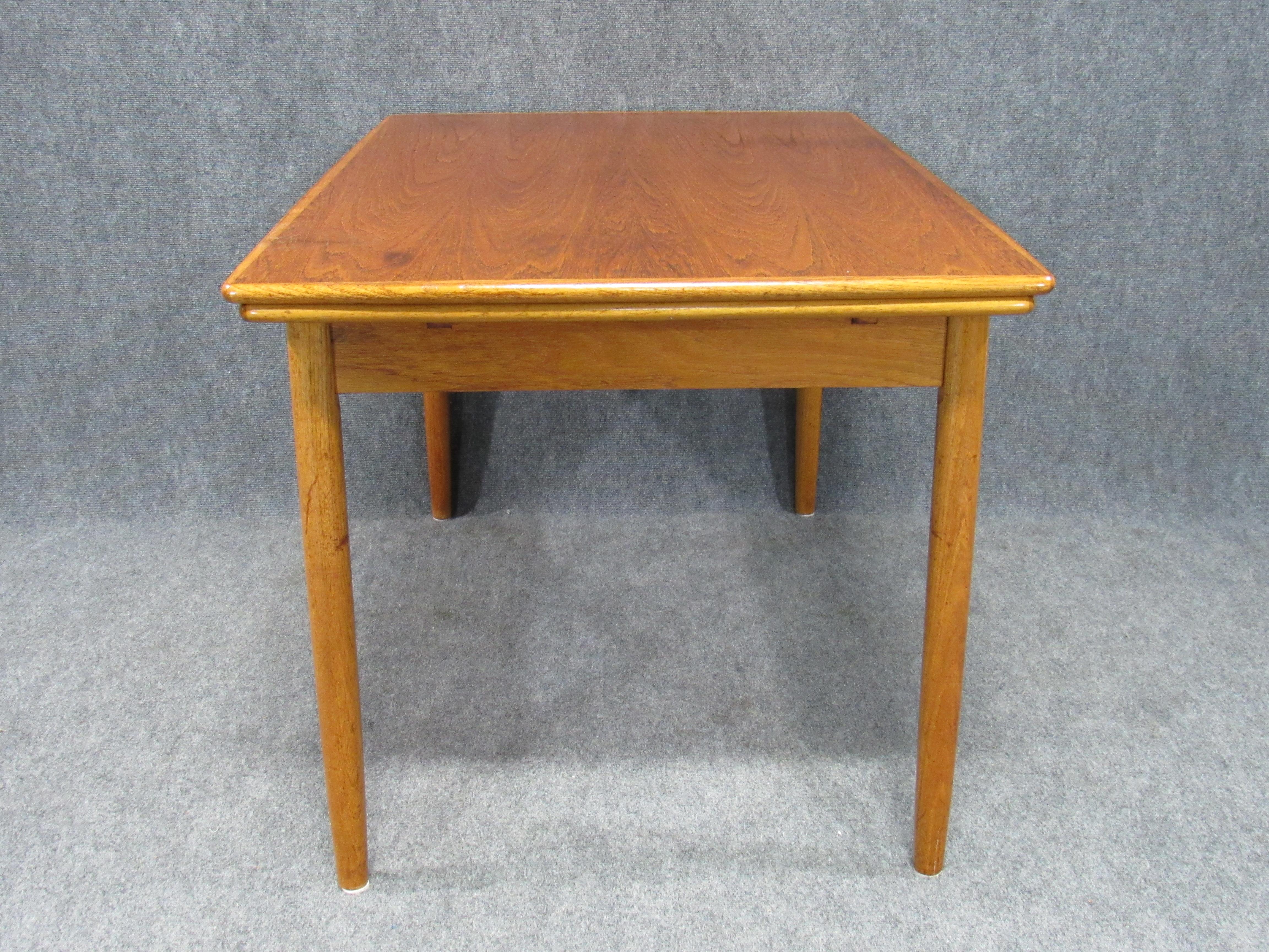Midcentury Danish Modern Teak Dining Table with Two Pull-Out Leaves 4