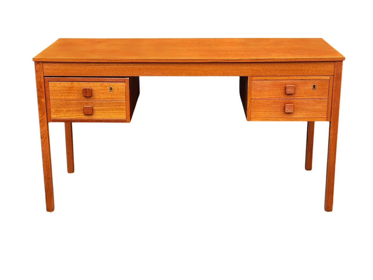 Late 20th Century Mid Century Danish Modern Teak Executive Desk or Writing Table For Sale