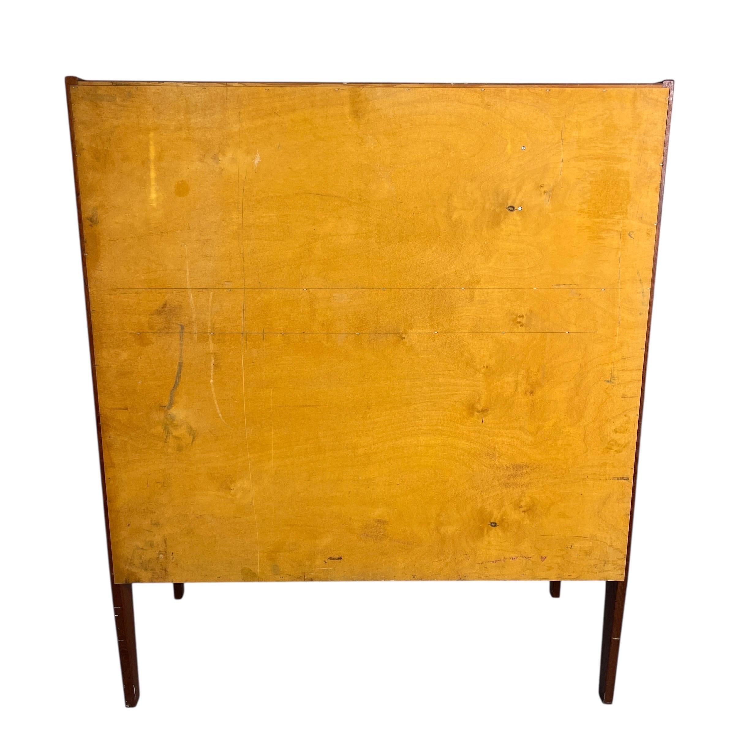 Scrivania danese moderna di metà secolo in teak con apertura a ribalta in vendita 1