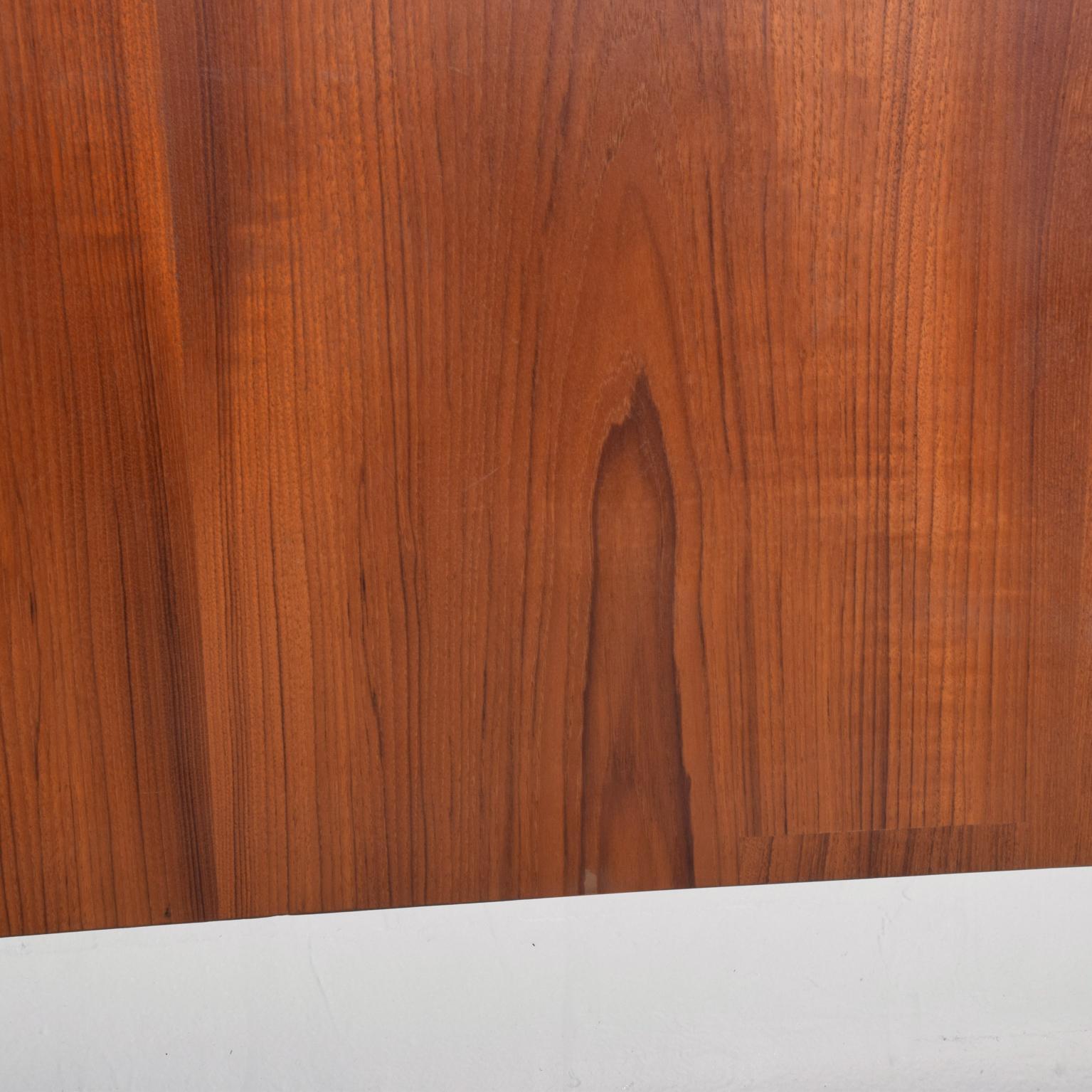 Midcentury Danish Modern Teak Headboard King Size In Good Condition In Chula Vista, CA