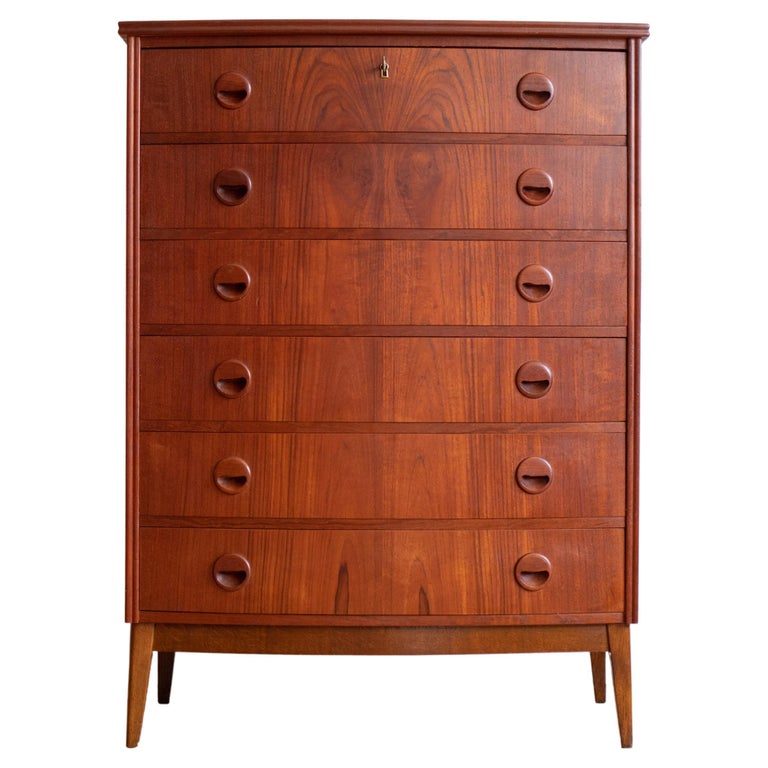 Mid Century Danish Modern Teak Highboy Dresser For Sale at 1stDibs