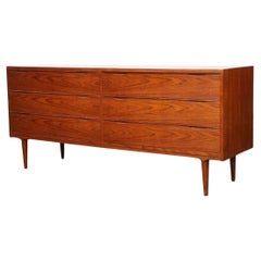 Mid Century Danish Modern Teak Long 6 Drawer Dresser Credenza