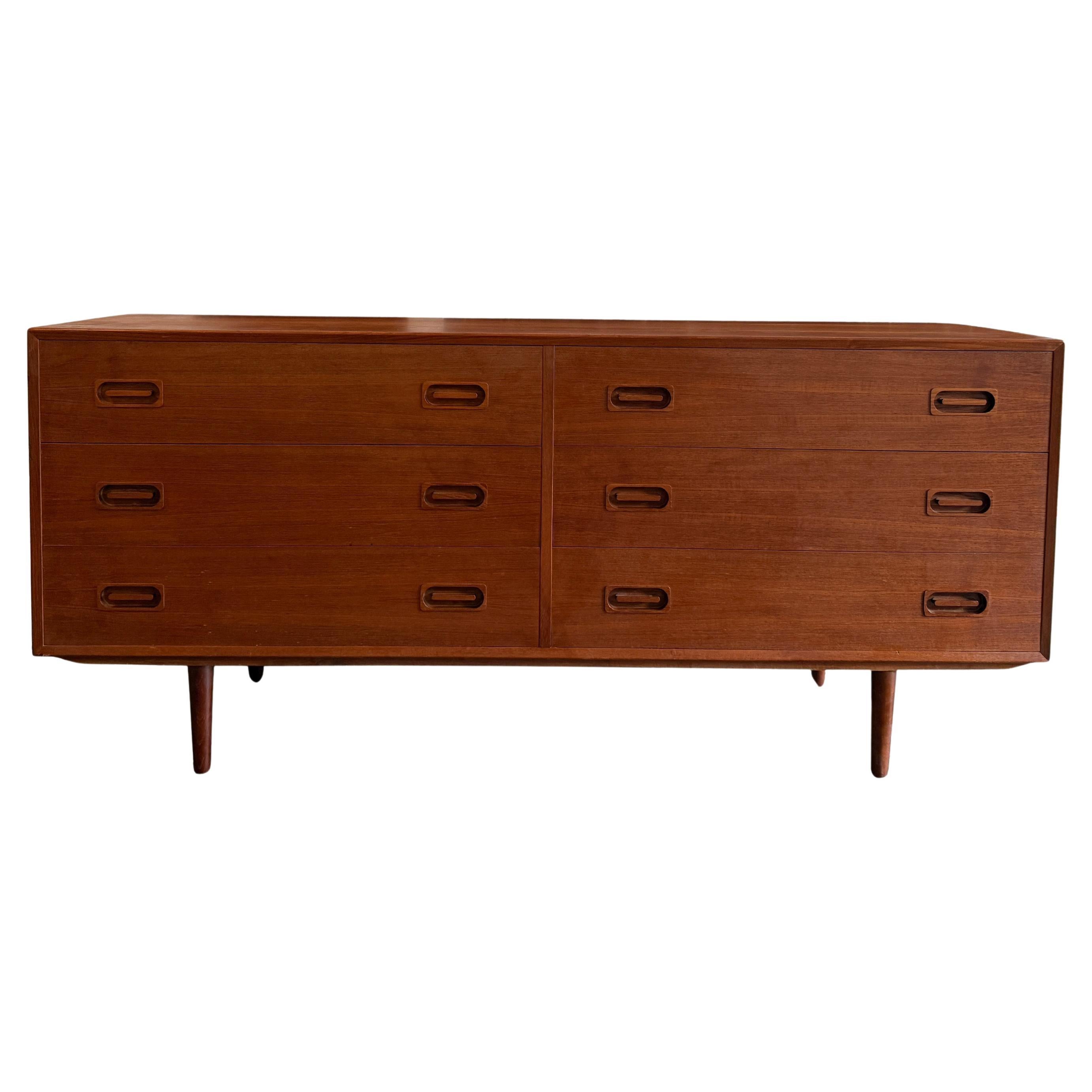Mid-Century Danish Modern Teak Long Low 6 Drawer Dresser Credenza Drylund