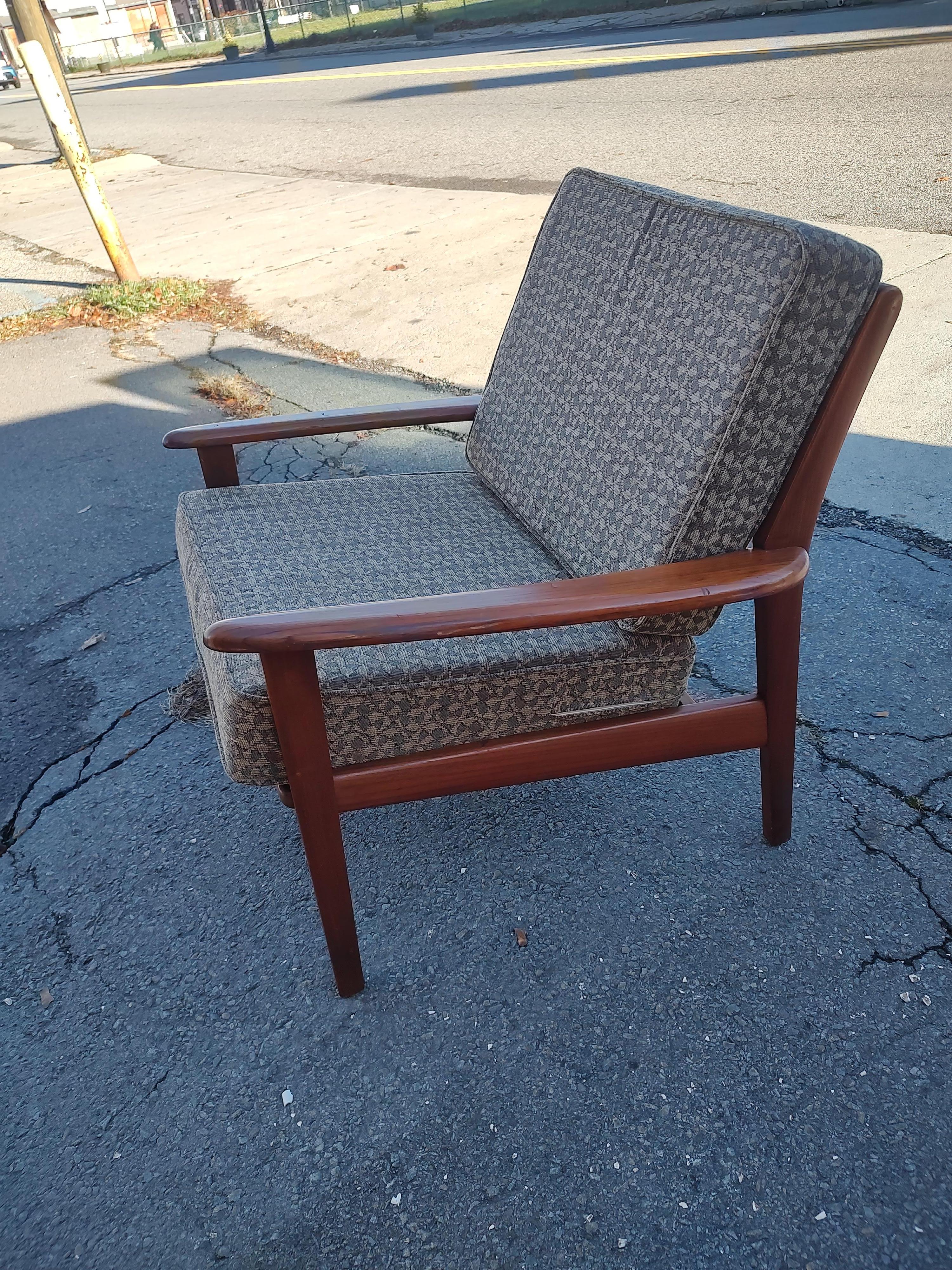 Mid Century Danish Modern Teak Lounge Chair C1958 For Sale 2