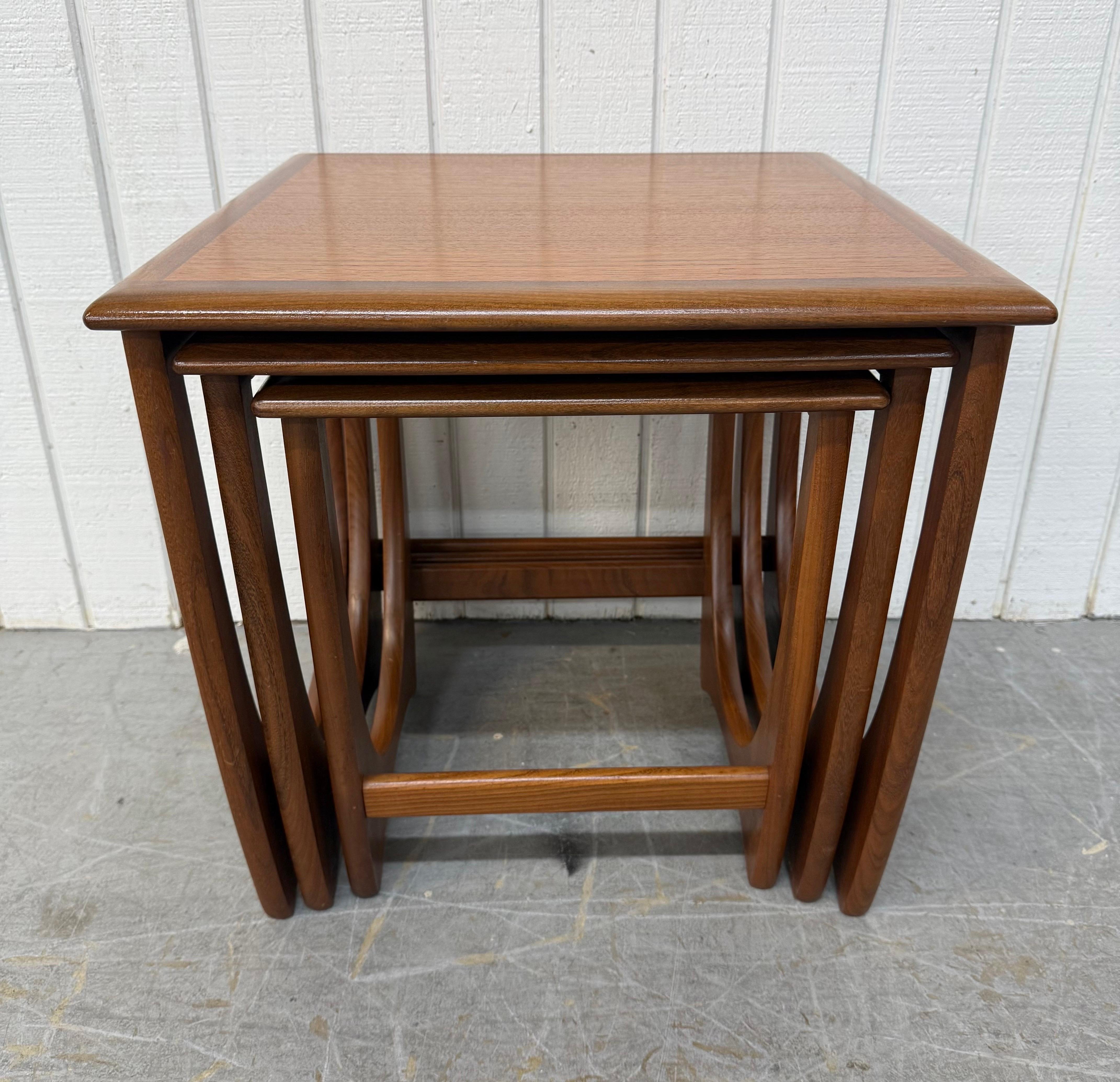 Mid-Century Danish Modern Teak Nesting Tables - Set of 3 In Good Condition For Sale In Clarksboro, NJ