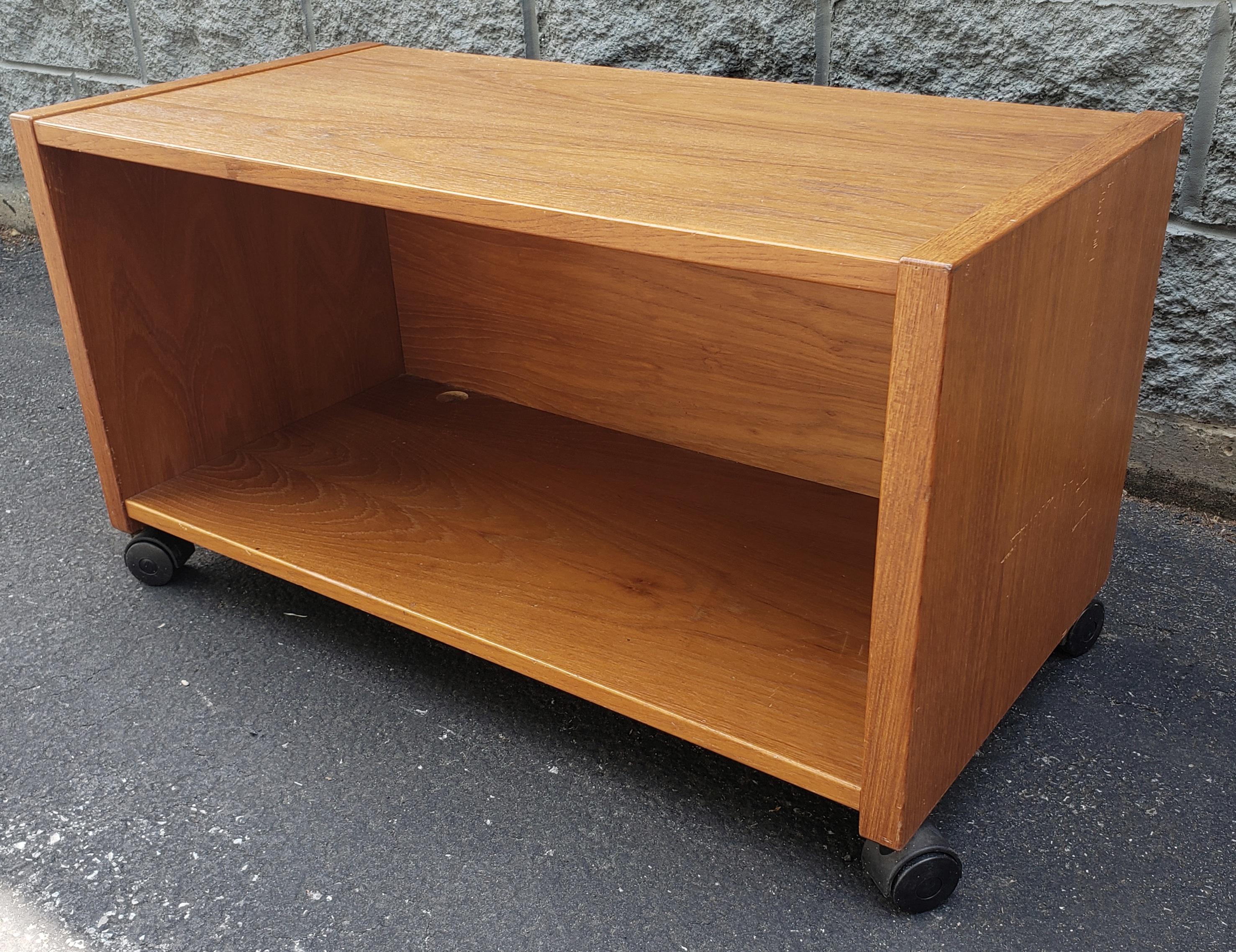 Unknown Midcentury Danish Modern Teak Rolling Low Cart / Stand For Sale