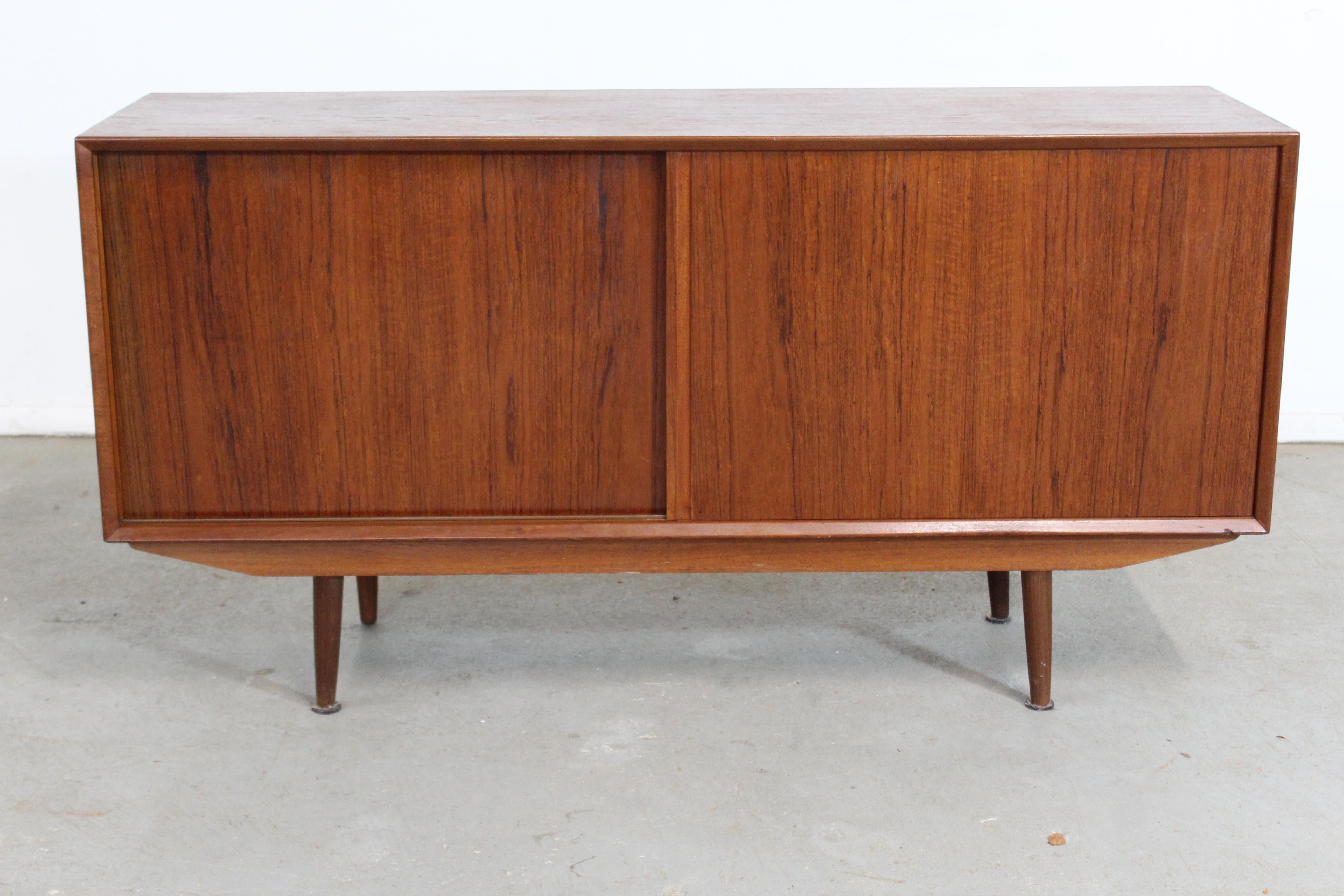 Unknown Mid-Century Danish Modern Teak Sliding  Door Credenza on Pencil Legs
