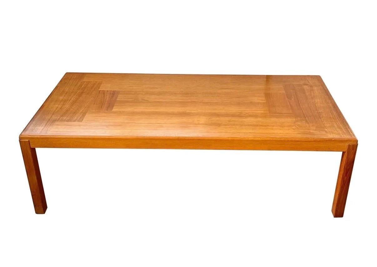 Mid Century Danish Modern Teak Vejle Stole & Mobelfabrik Cocktail Coffee Table In Good Condition In West Hartford, CT