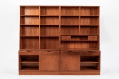 Dänisches modernes Teakholz-Bücherregal mit versenkbarem Schreibtisch, 1960