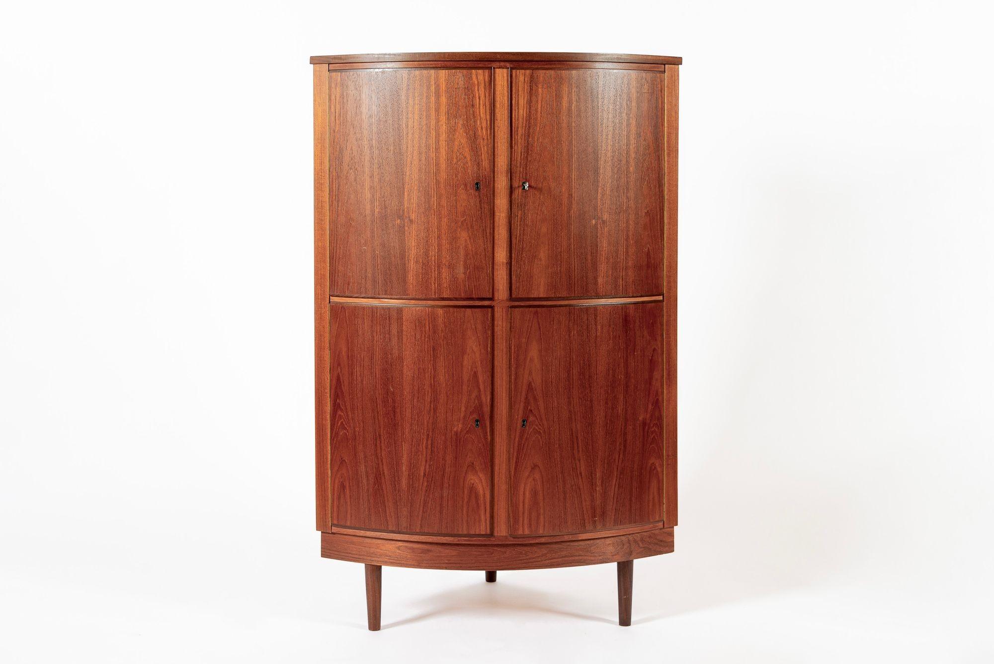 Mid Century Danish Modern Teak Wood Corner Cabinet 1960s For Sale 5